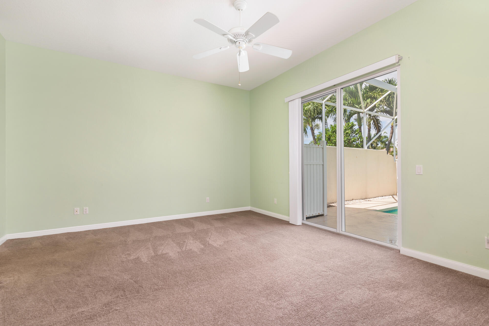 150 Euphrates Circle Property Photo 23