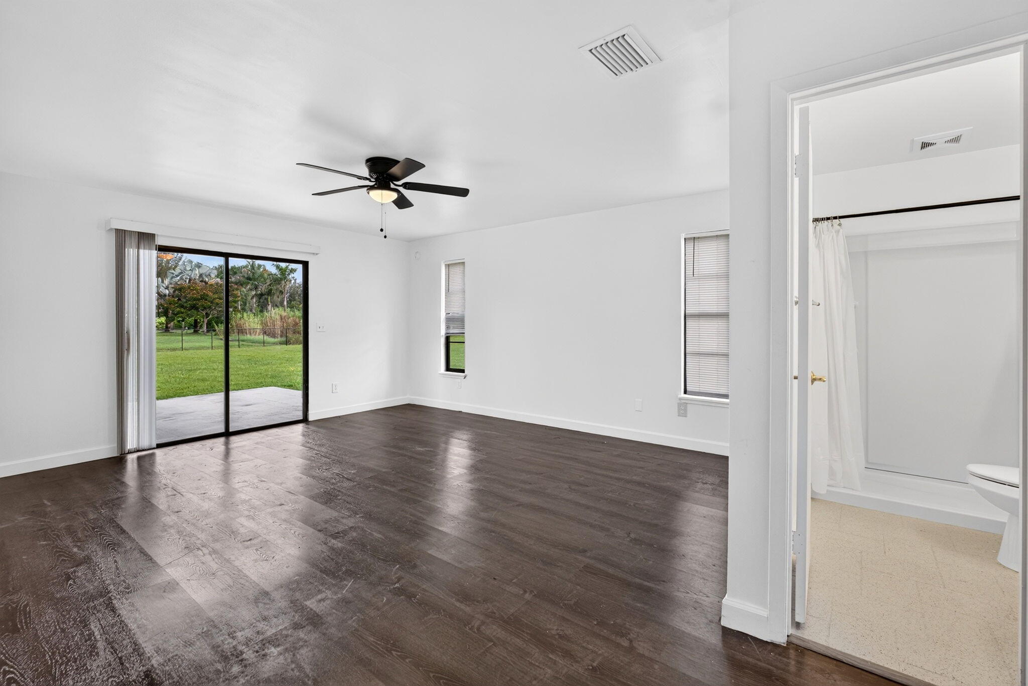 5989 Coconut Boulevard Property Photo 11