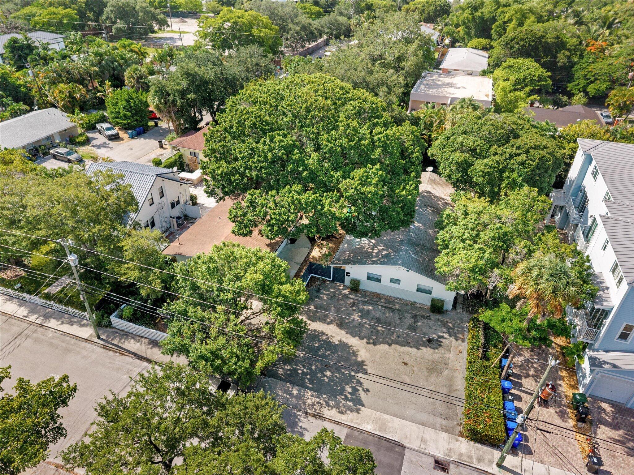 925 W Las Olas Boulevard 1-2 Property Photo 14