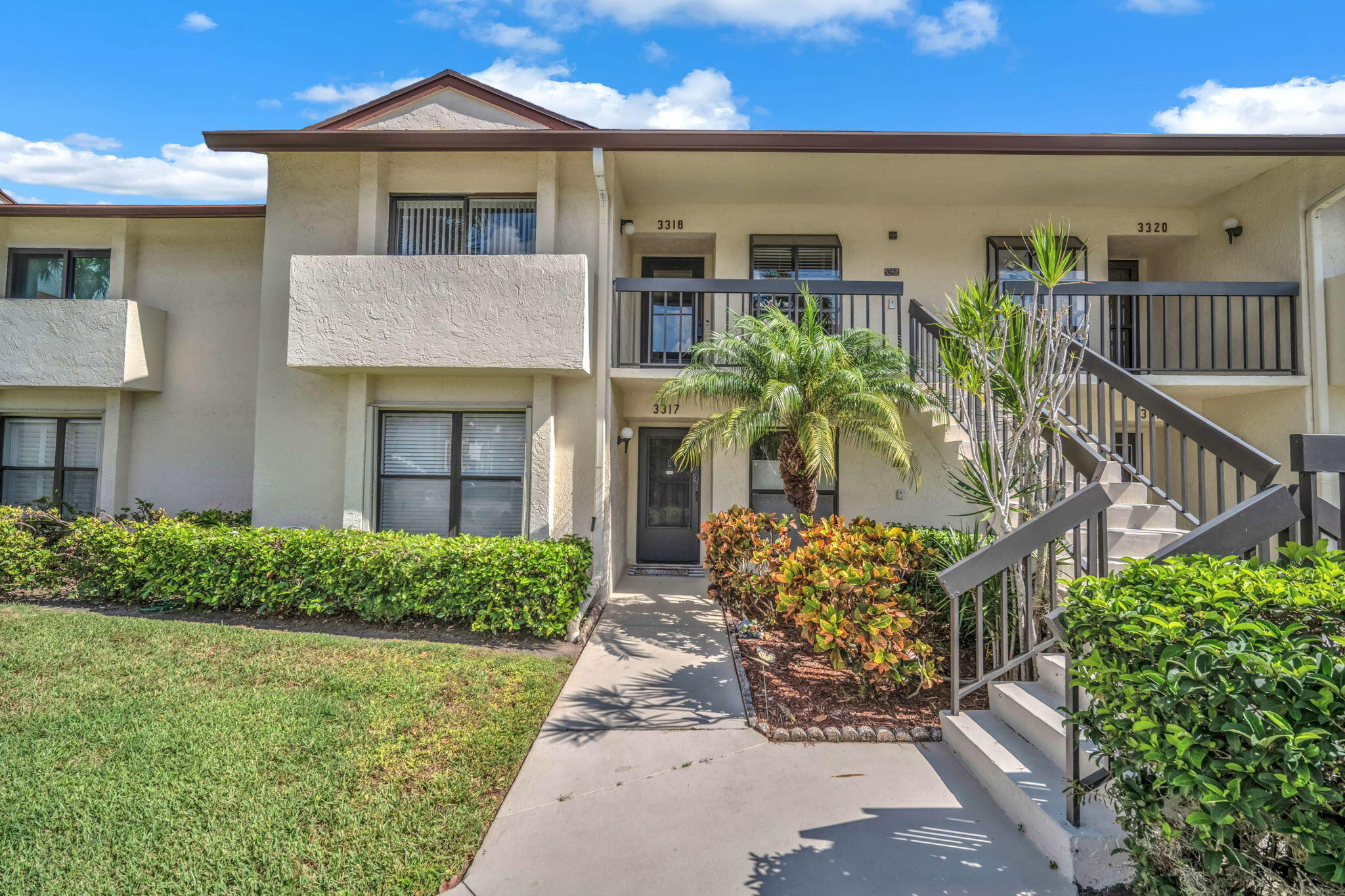 3318 Lucerne Park Drive Property Photo 1