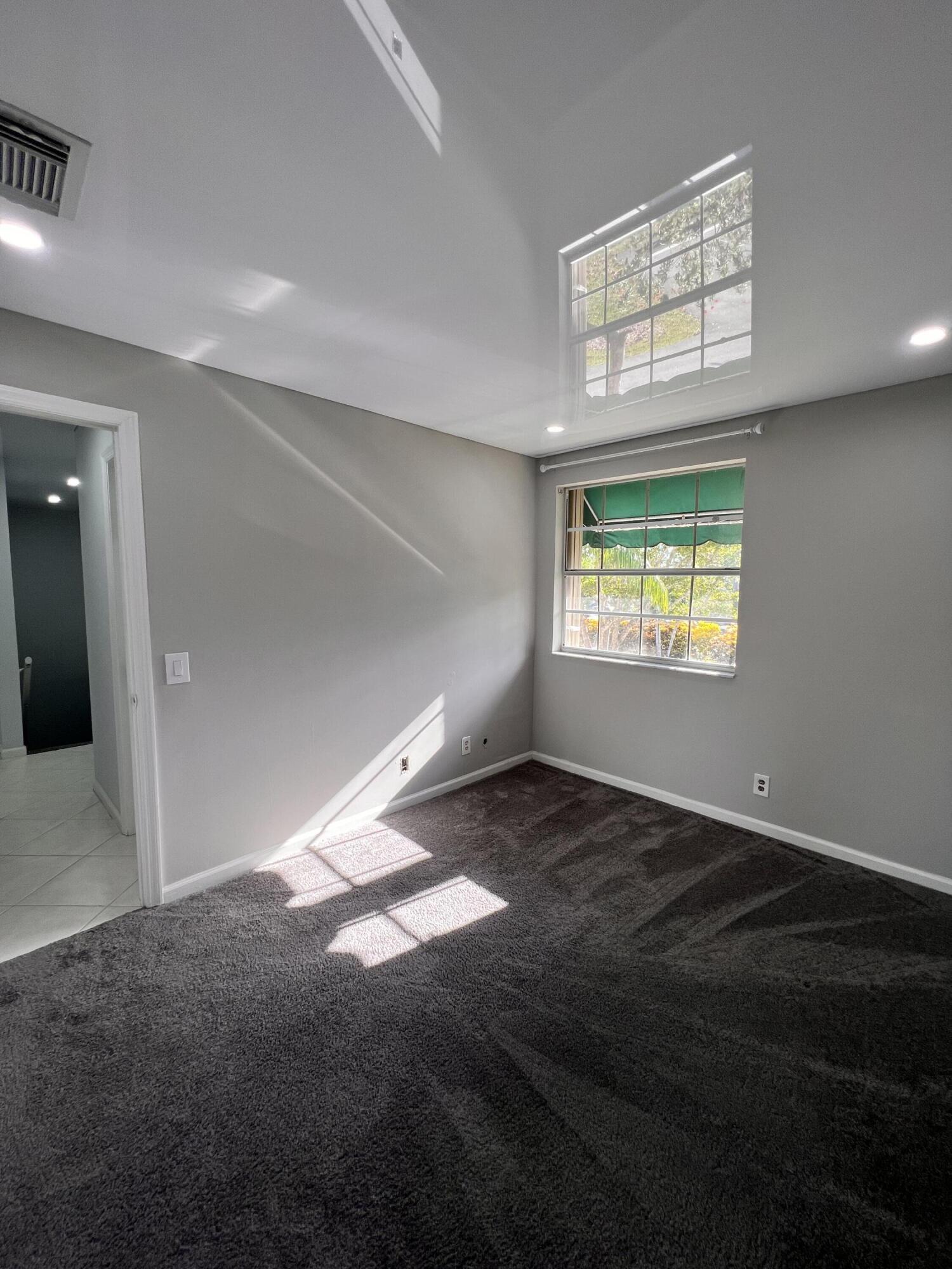 6614 Via Regina Property Photo 18