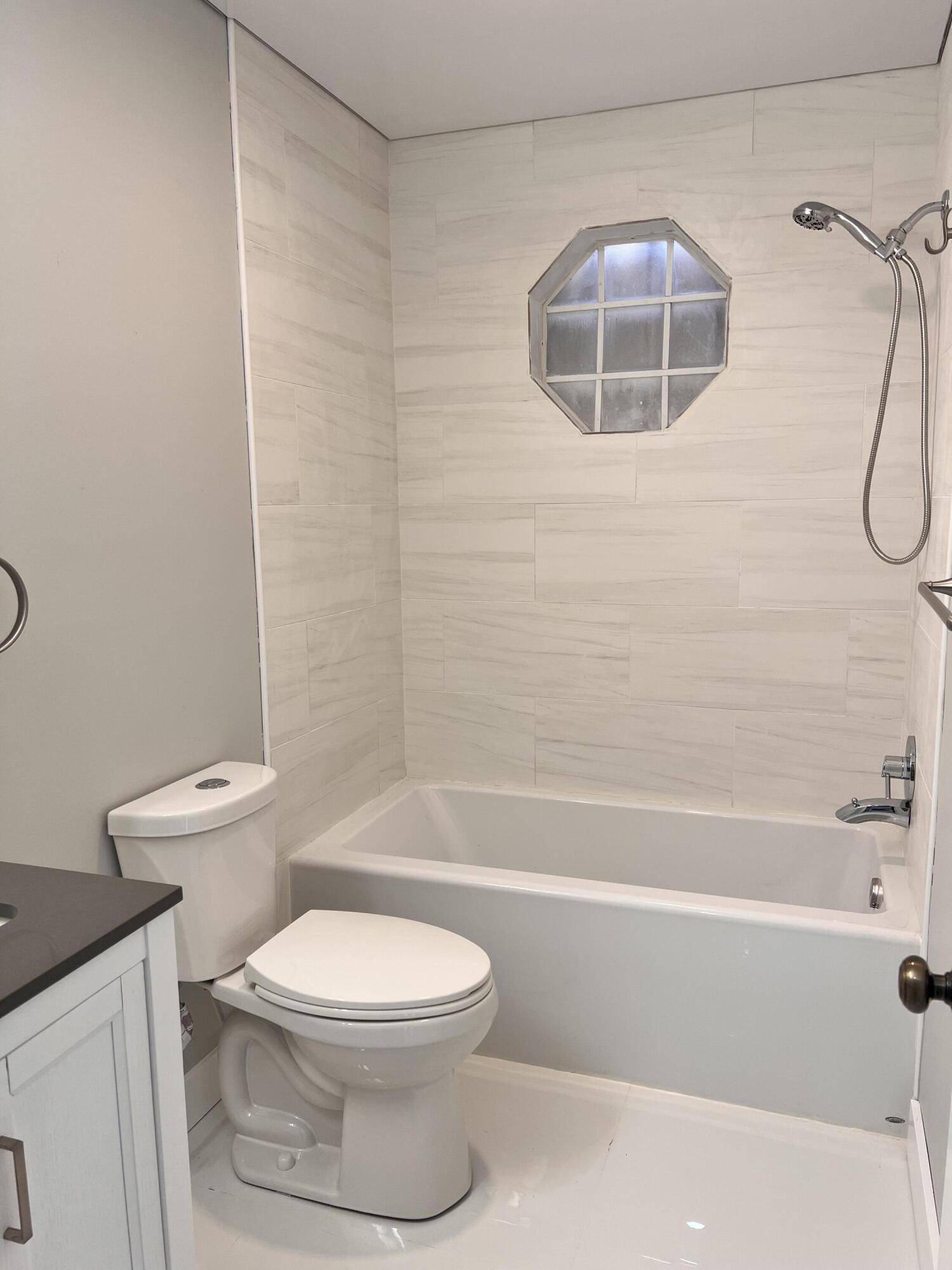 6614 Via Regina Property Photo 19