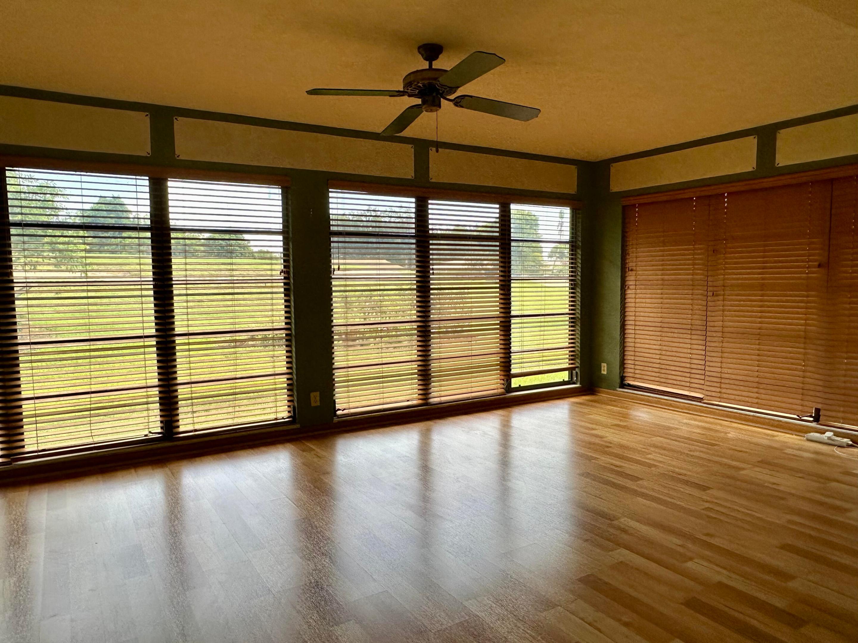 12619 Se Cascades Court Property Photo 9
