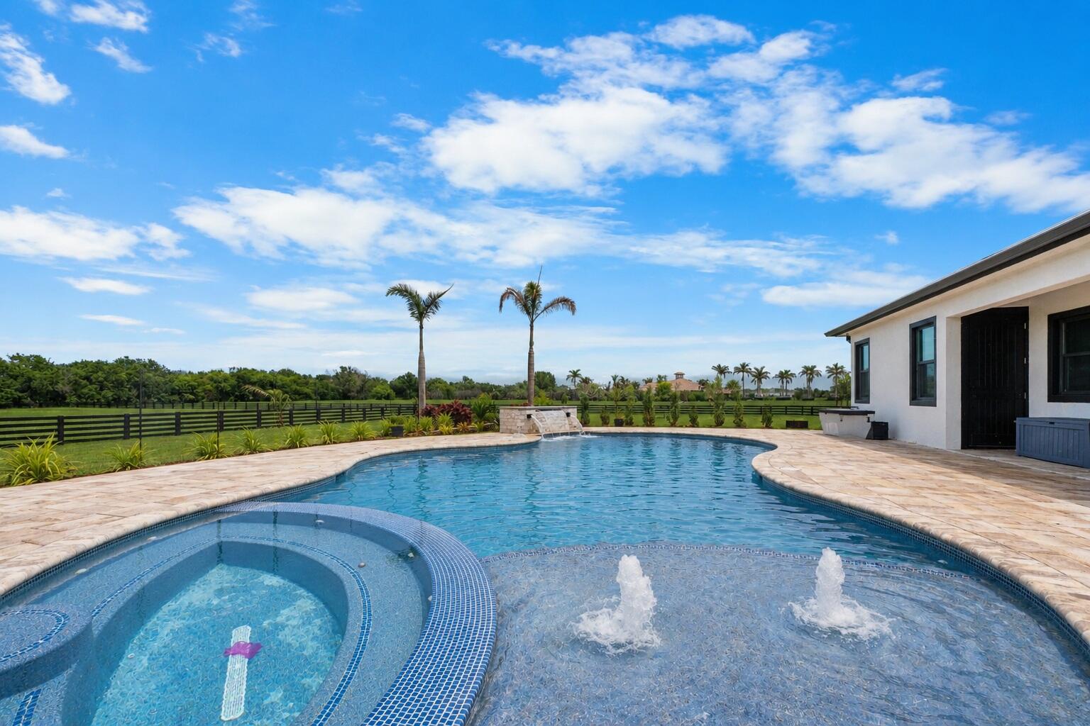 3865 Sw Stoneybrook Way Property Photo 3