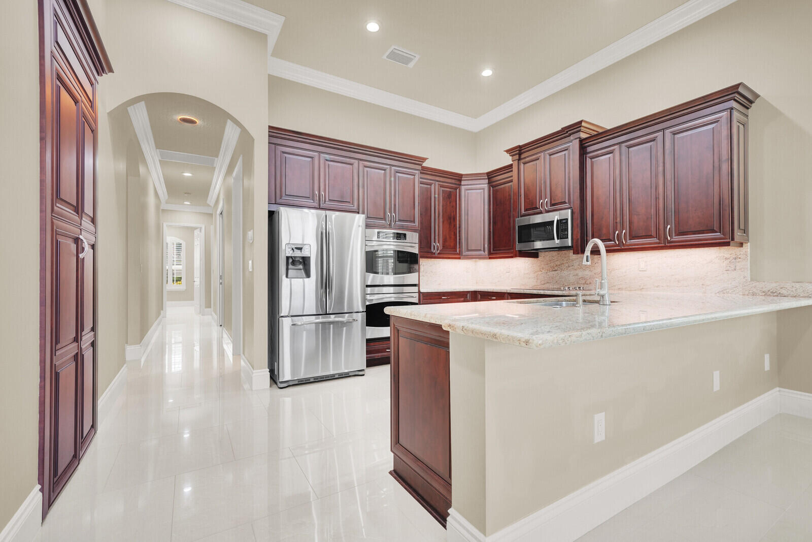 10469 Whitewind Circle Property Photo 16