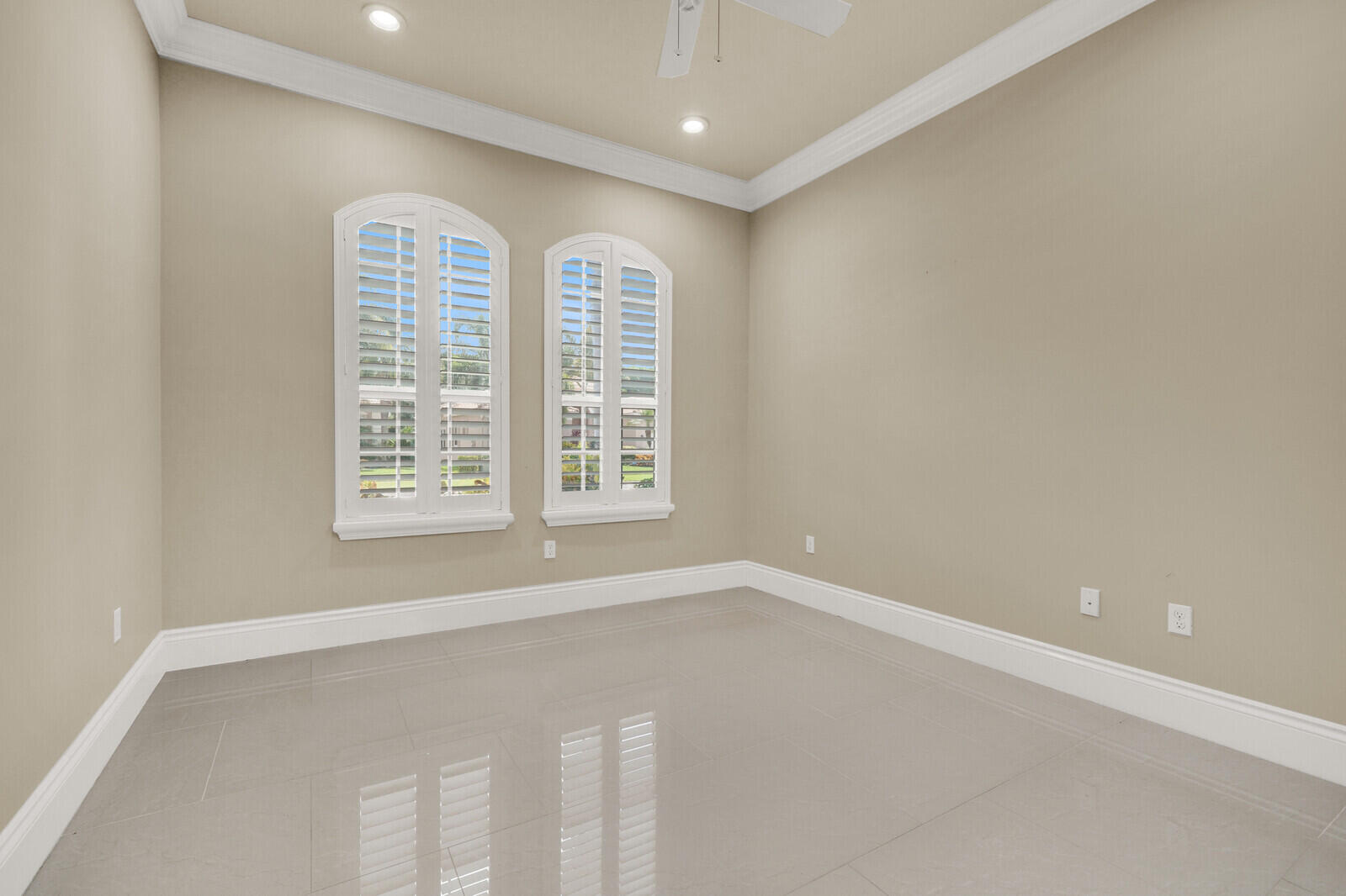 10469 Whitewind Circle Property Photo 26