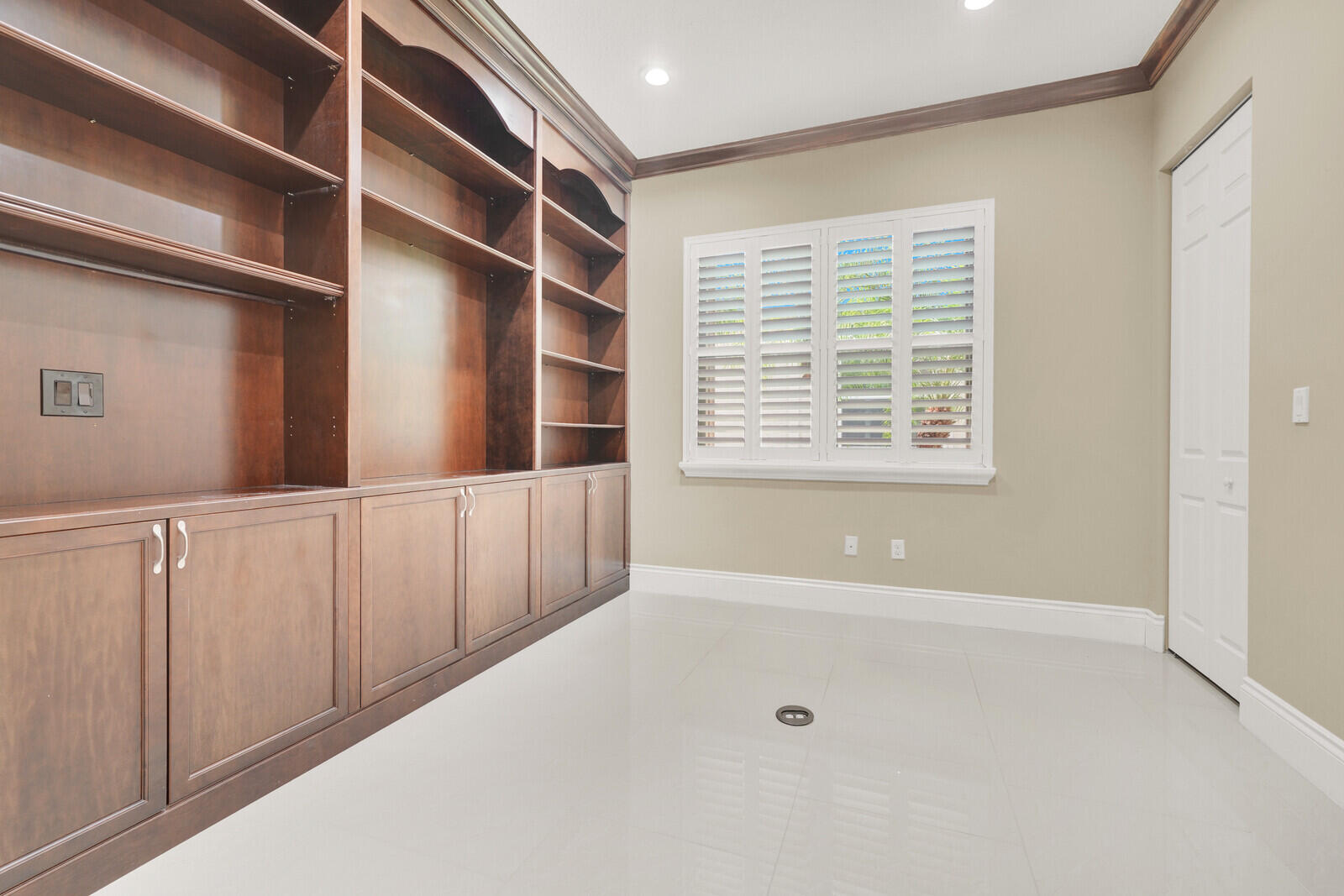 10469 Whitewind Circle Property Photo 30