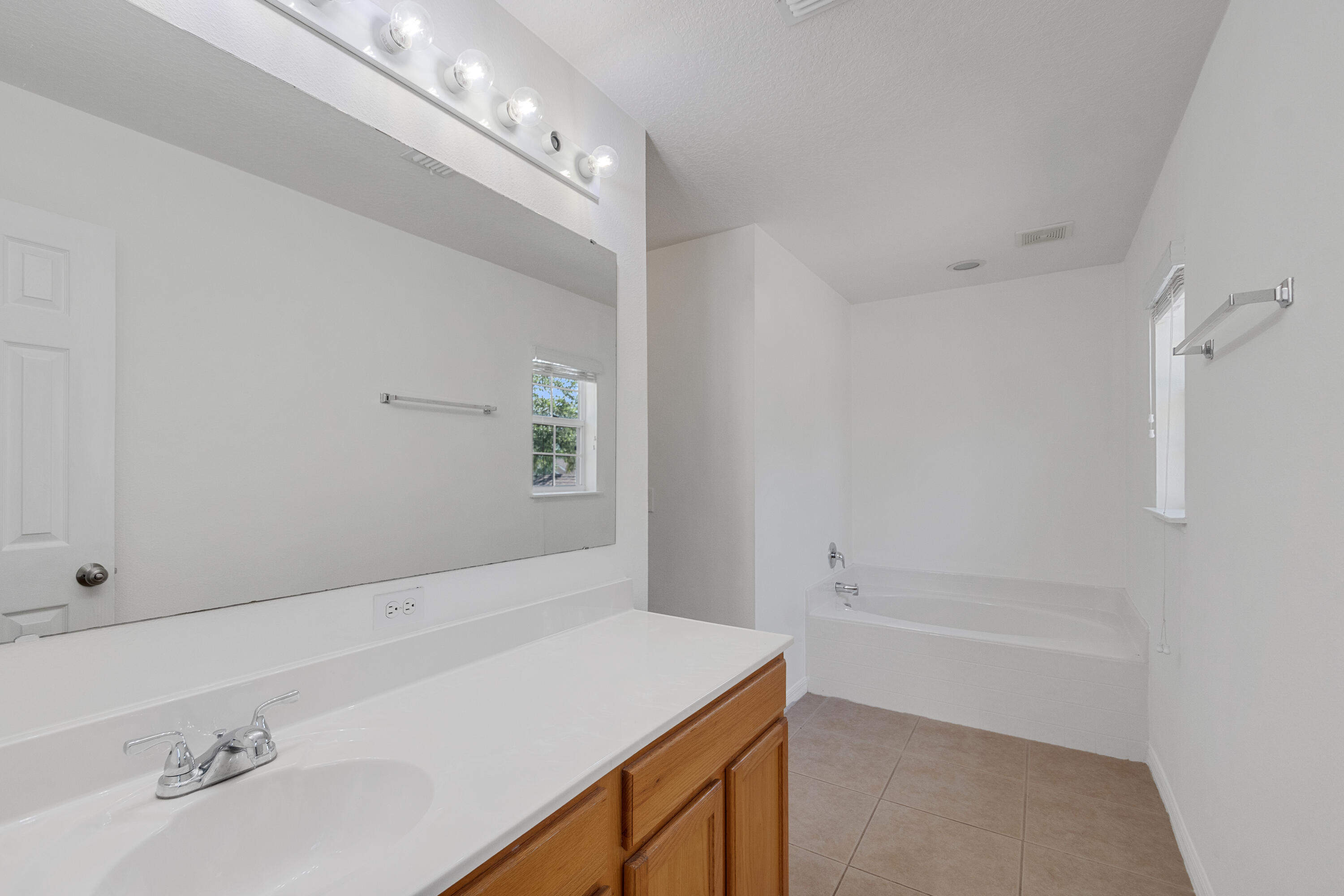 2538 12th Square Sw Property Photo 19