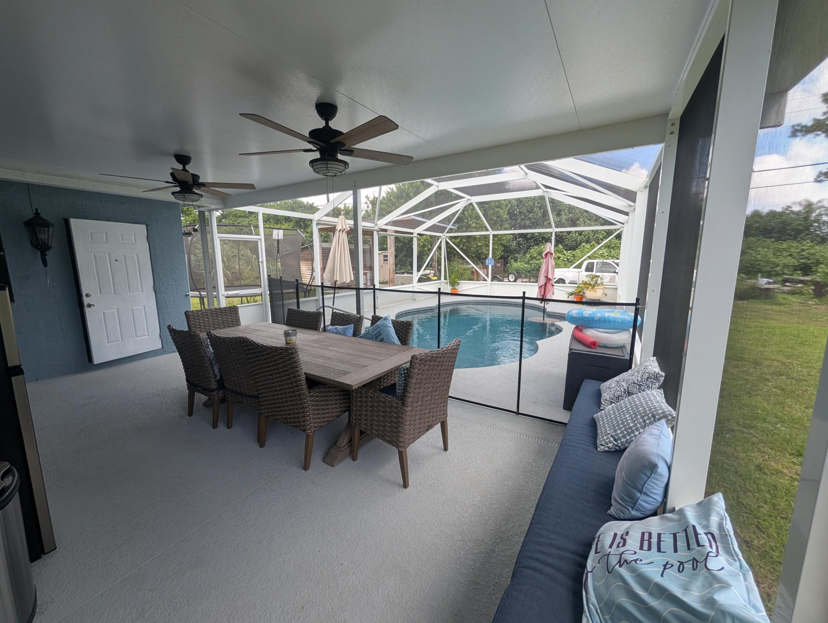 625 Coconut Avenue N Property Photo 30
