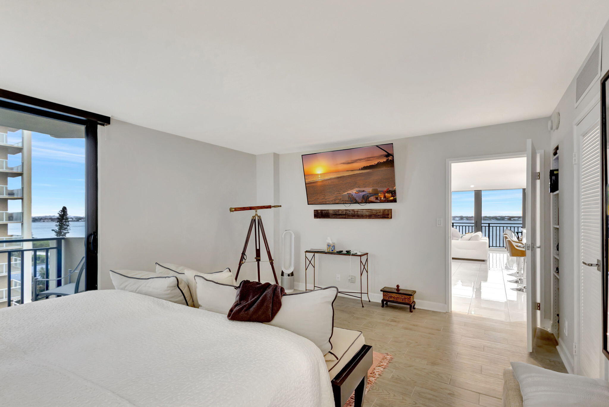 5460 N Ocean Drive 7-c Property Photo 16