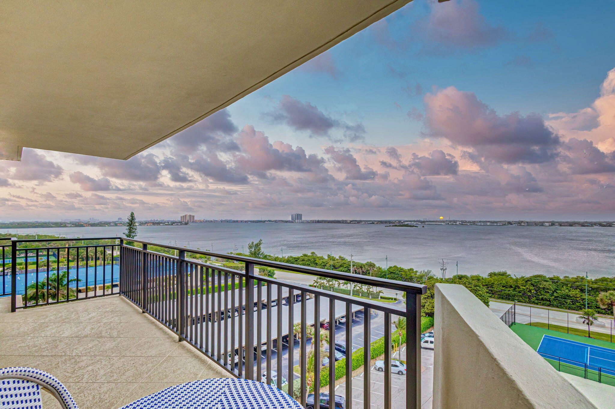 5460 N Ocean Drive 7-c Property Photo 32