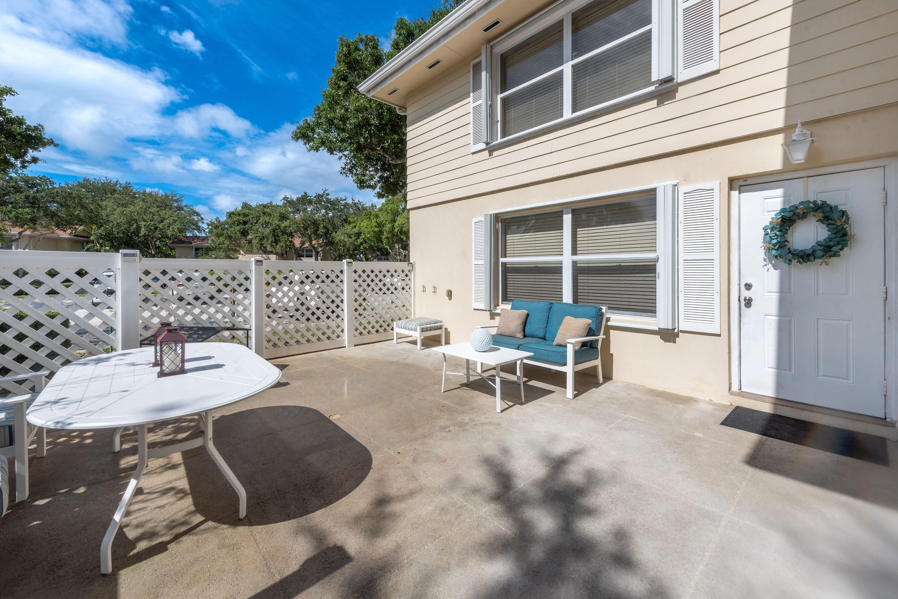 8135 Bridgewater Court 35c Property Photo 23