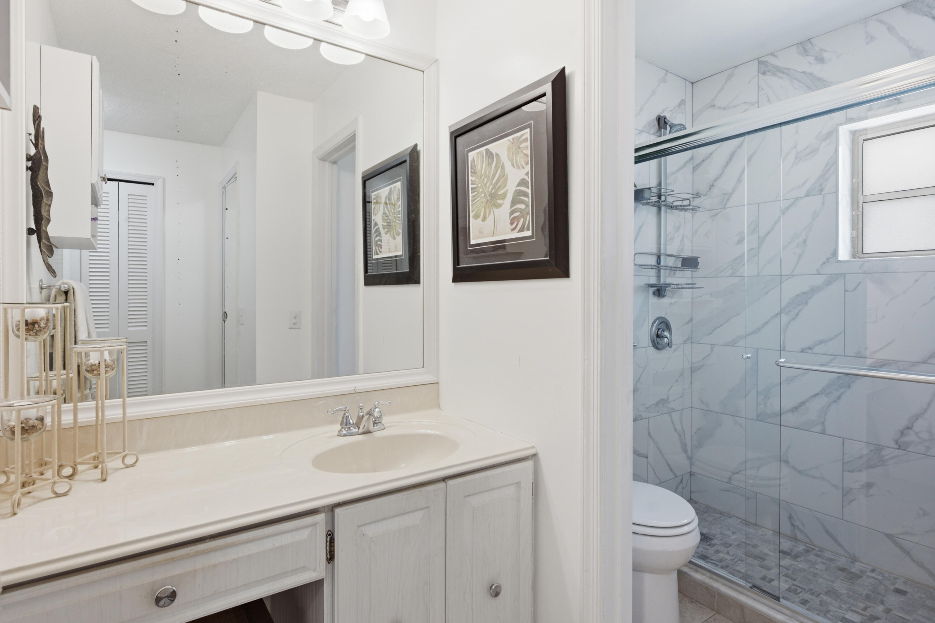 10325 Equestrian Drive B Property Photo 17
