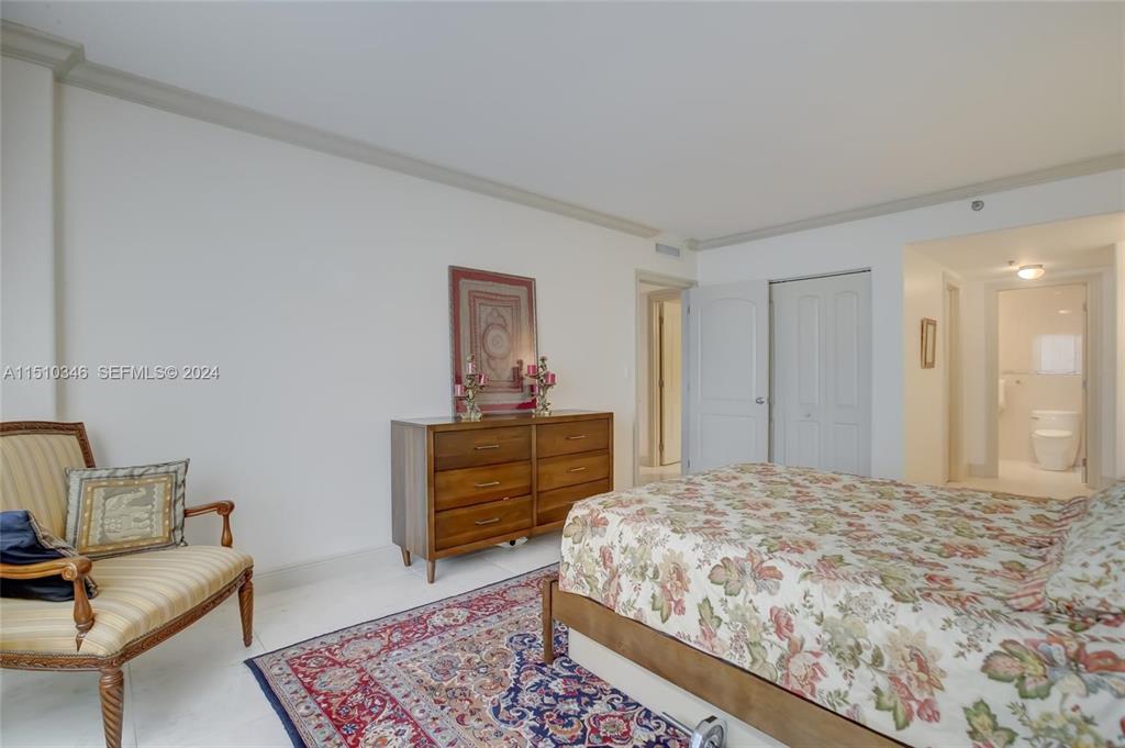 3850 Washington Street 812 Property Photo 24