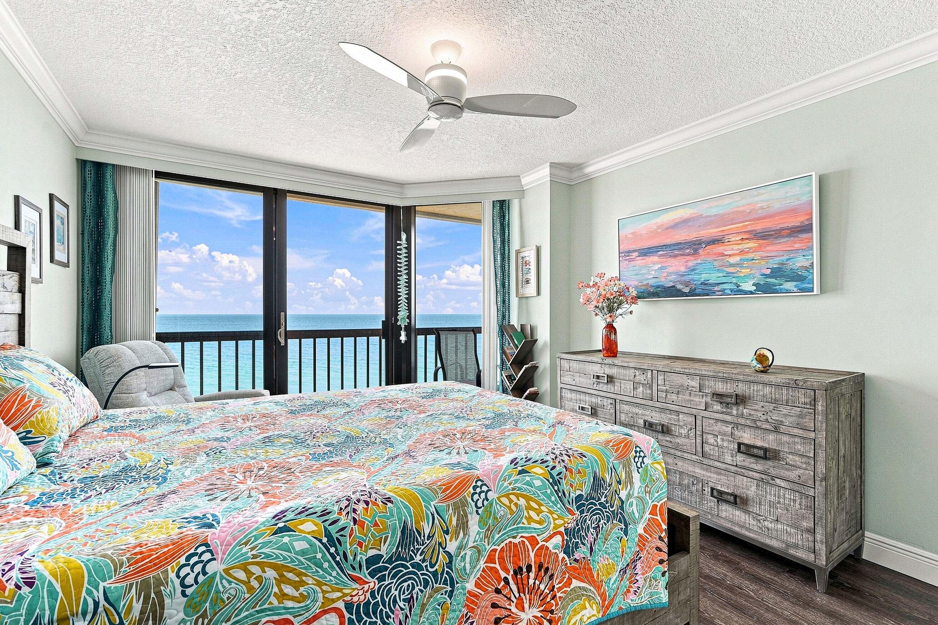 9550 S Ocean Drive 1702 Property Photo 15
