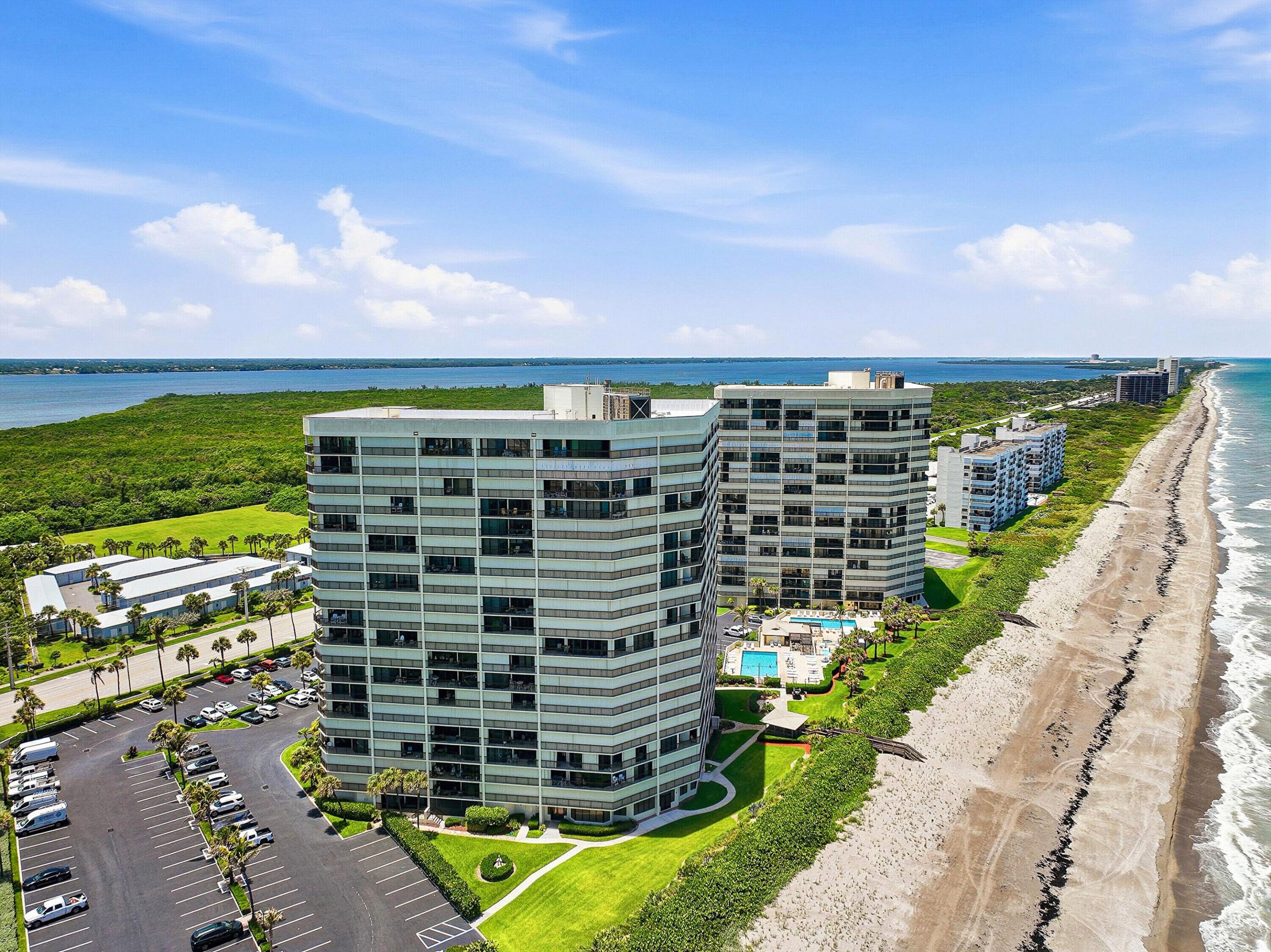 9550 S Ocean Drive 1702 Property Photo 39
