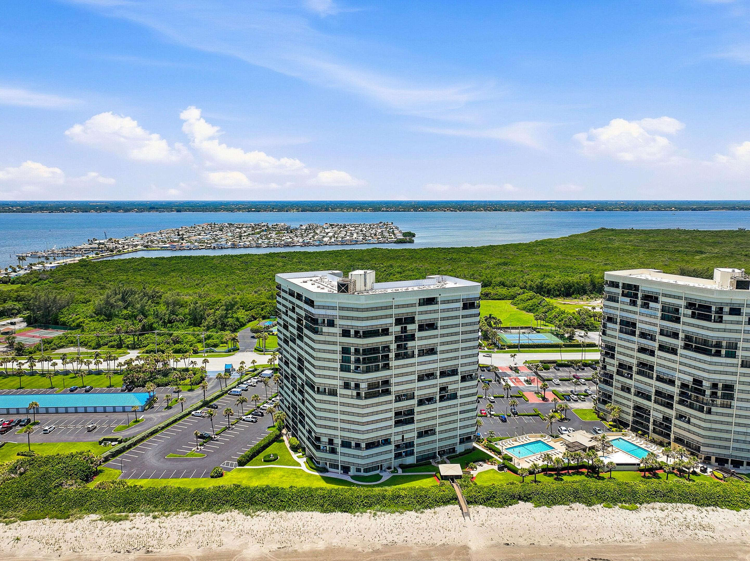 9550 S Ocean Drive 1702 Property Photo 40