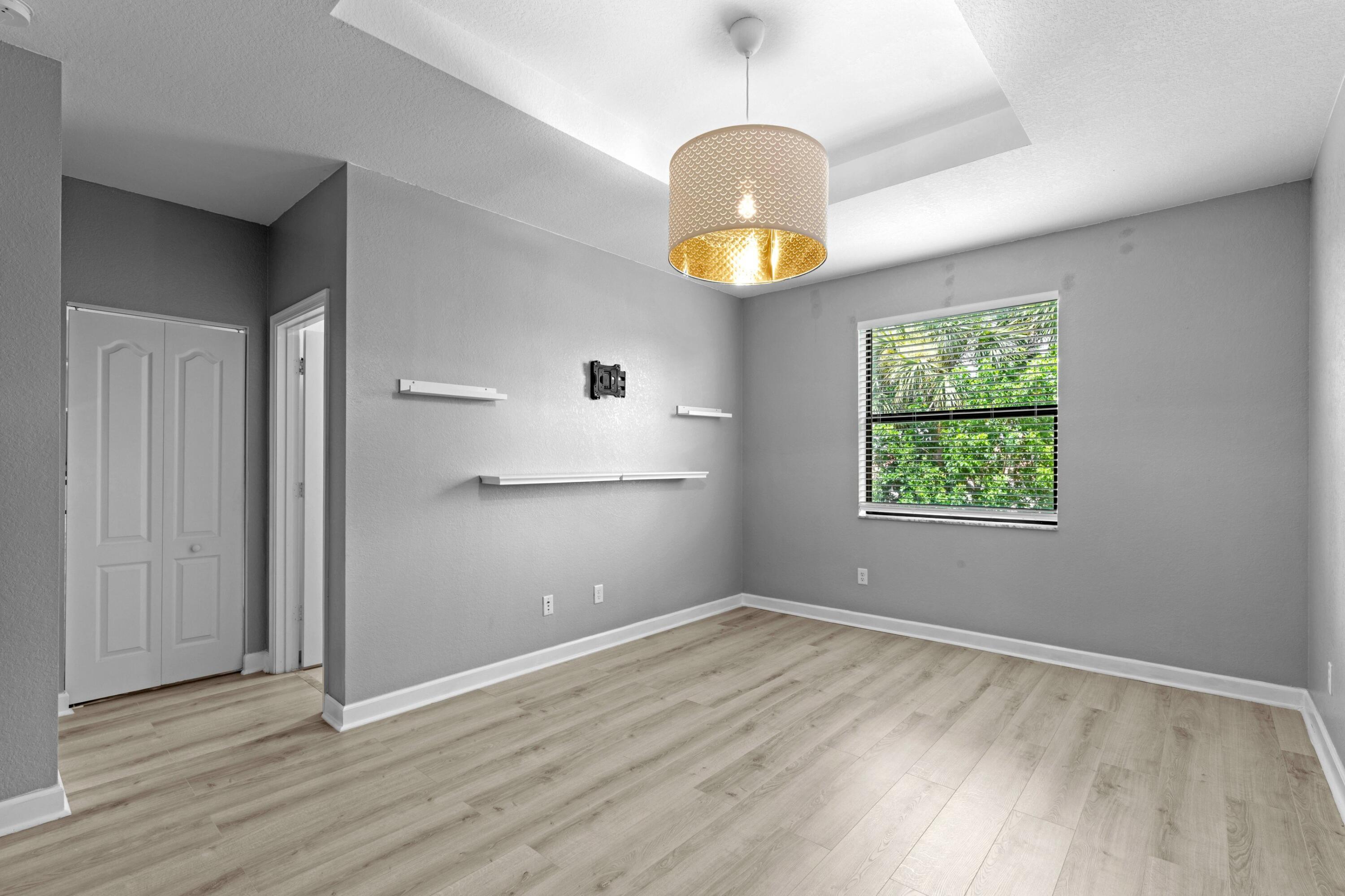 13044 Anthorne Lane Property Photo 14