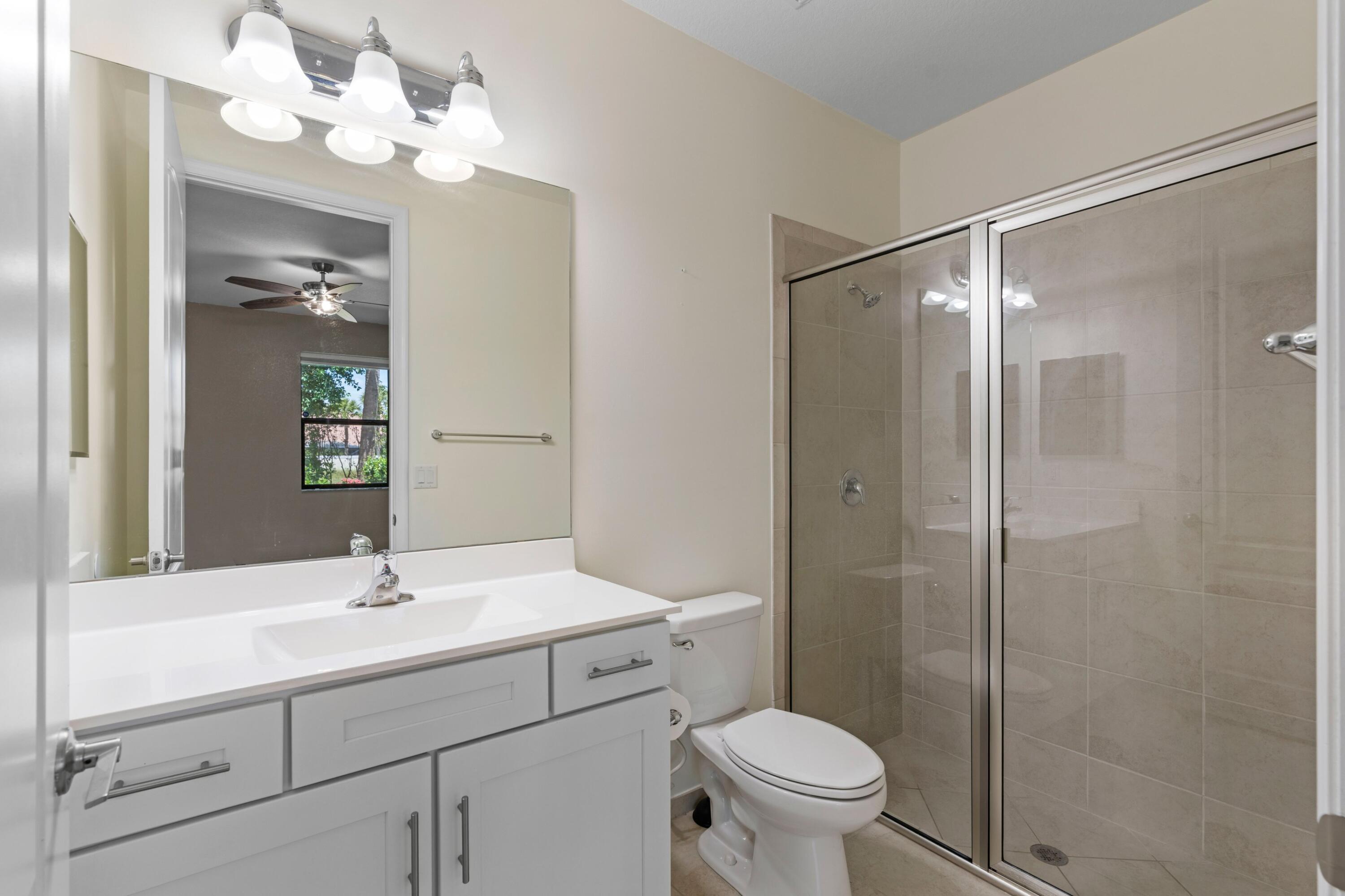 13044 Anthorne Lane Property Photo 22