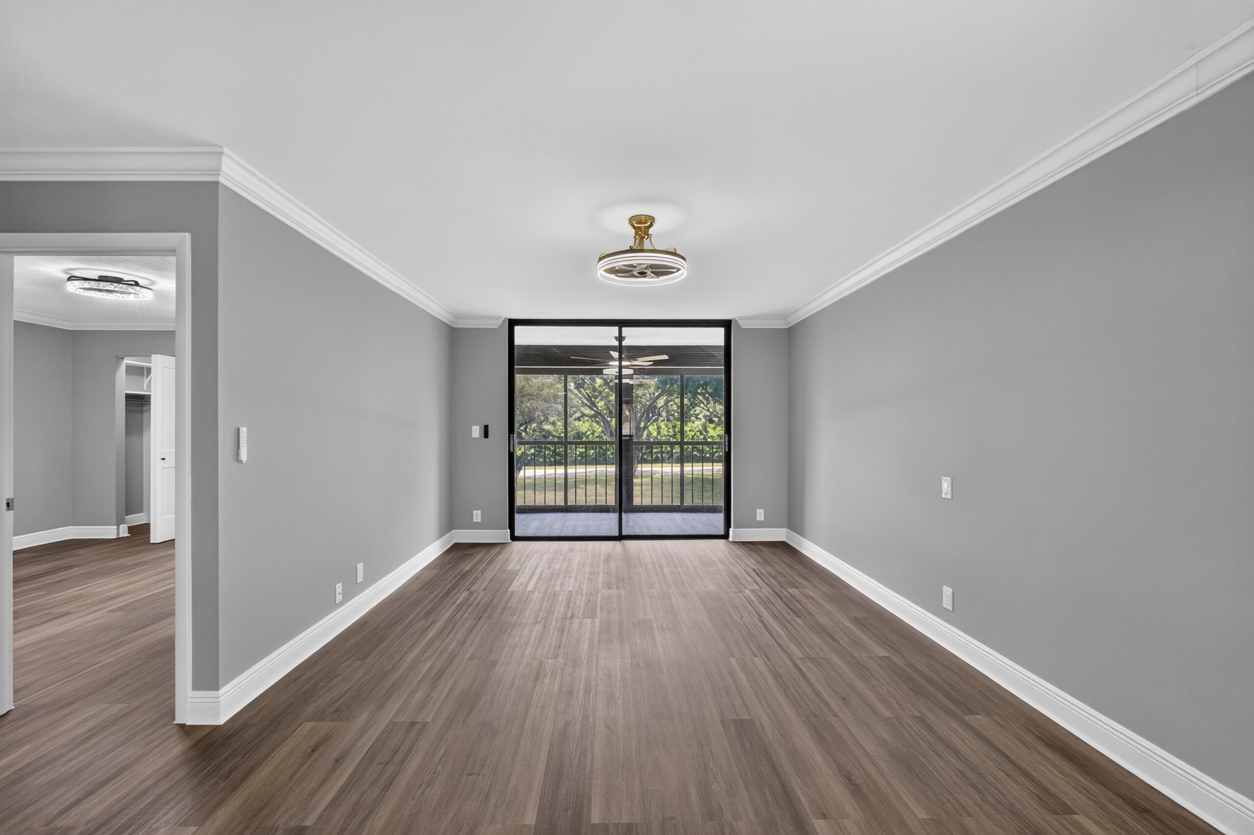 6935 Huntington Lane 207 Property Photo 16
