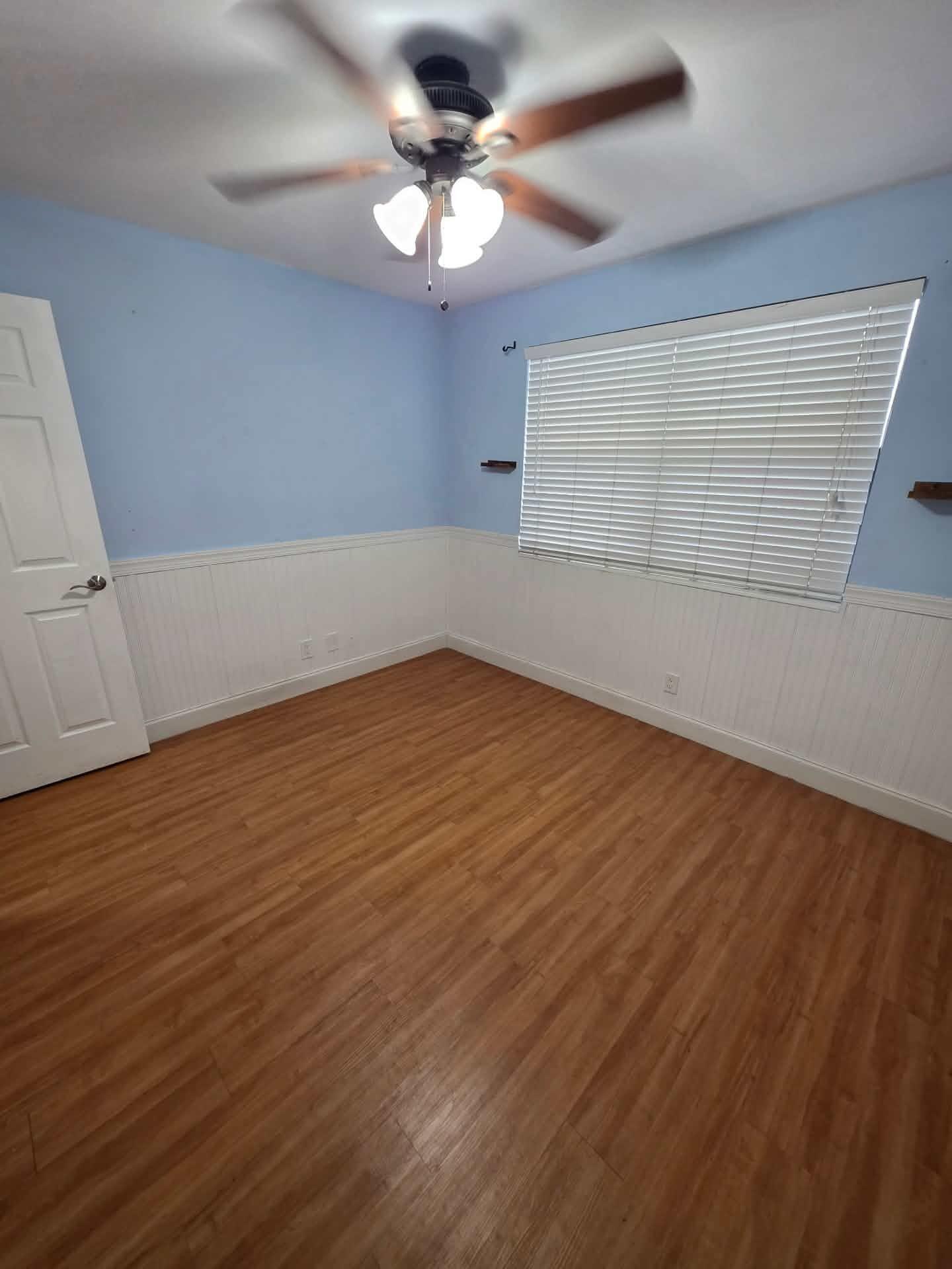 10046 Winding Lake Road 202 Property Photo 23
