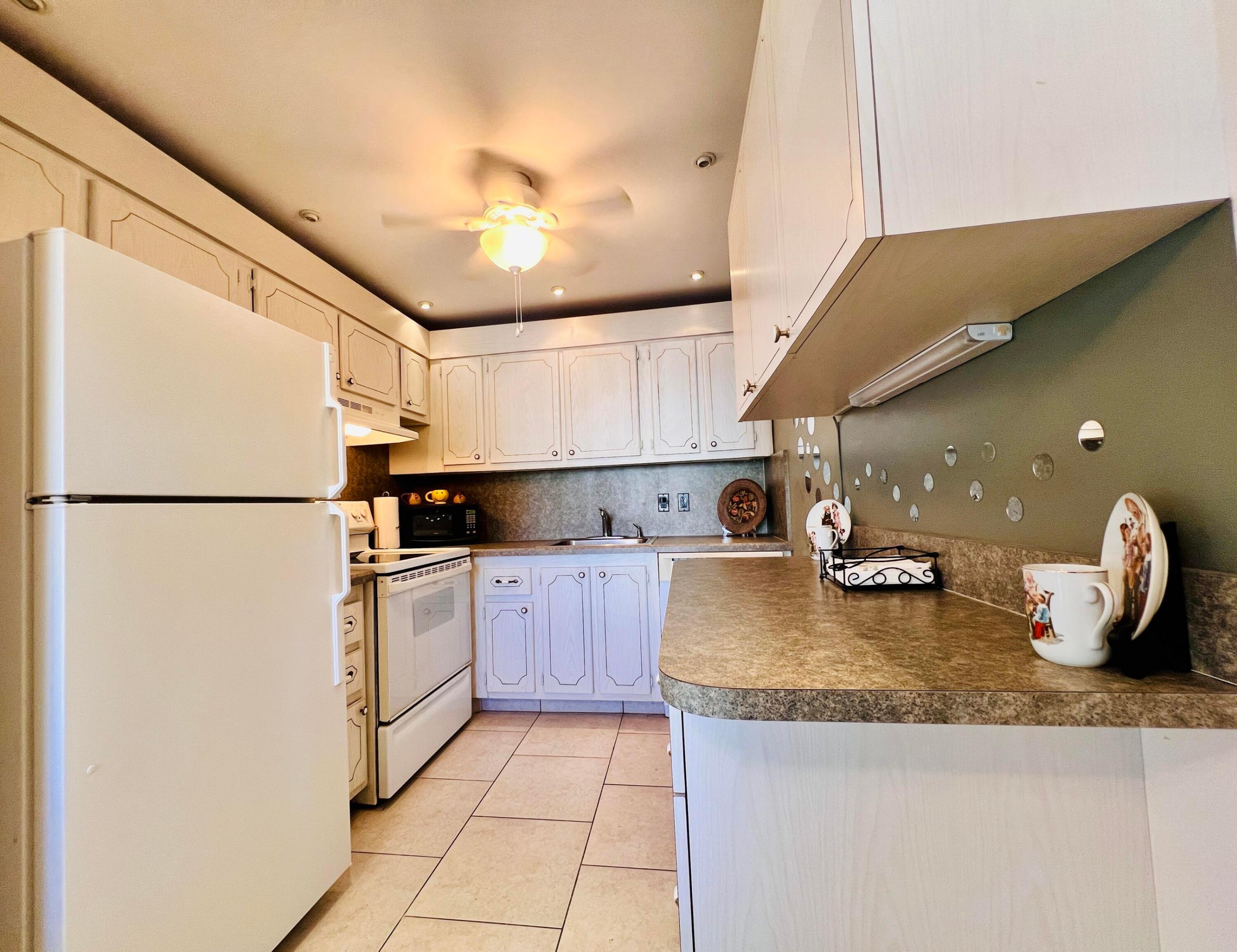 171 Chatham I Property Photo 3