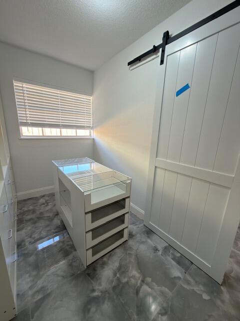 364 Garden Boulevard Property Photo 10