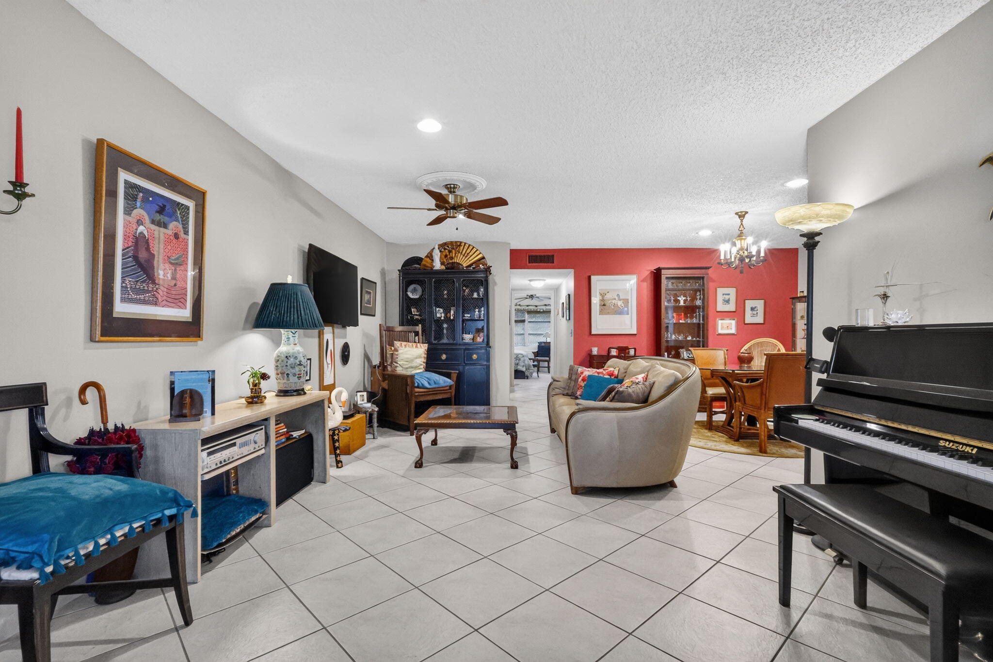 5073 Lakefront Boulevard B Property Photo 3