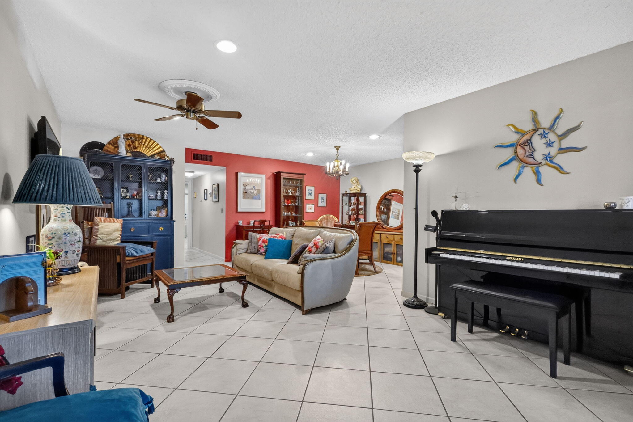 5073 Lakefront Boulevard B Property Photo 4