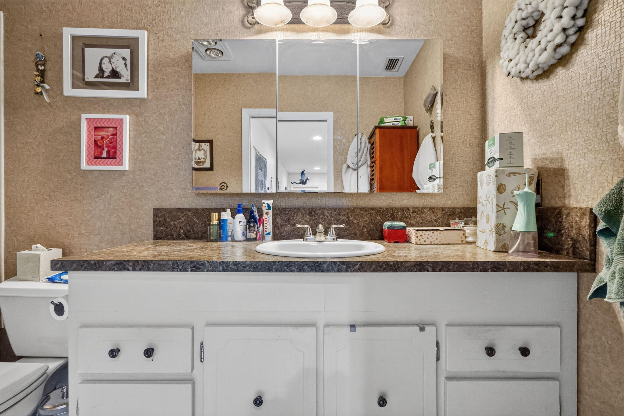 5073 Lakefront Boulevard B Property Photo 18