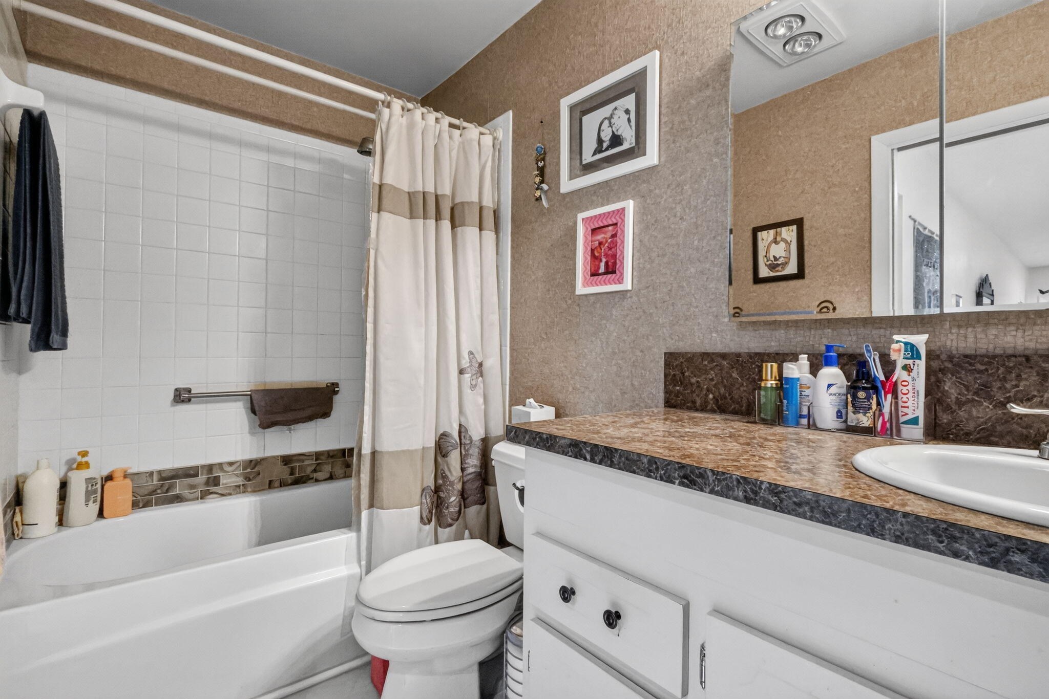 5073 Lakefront Boulevard B Property Photo 19