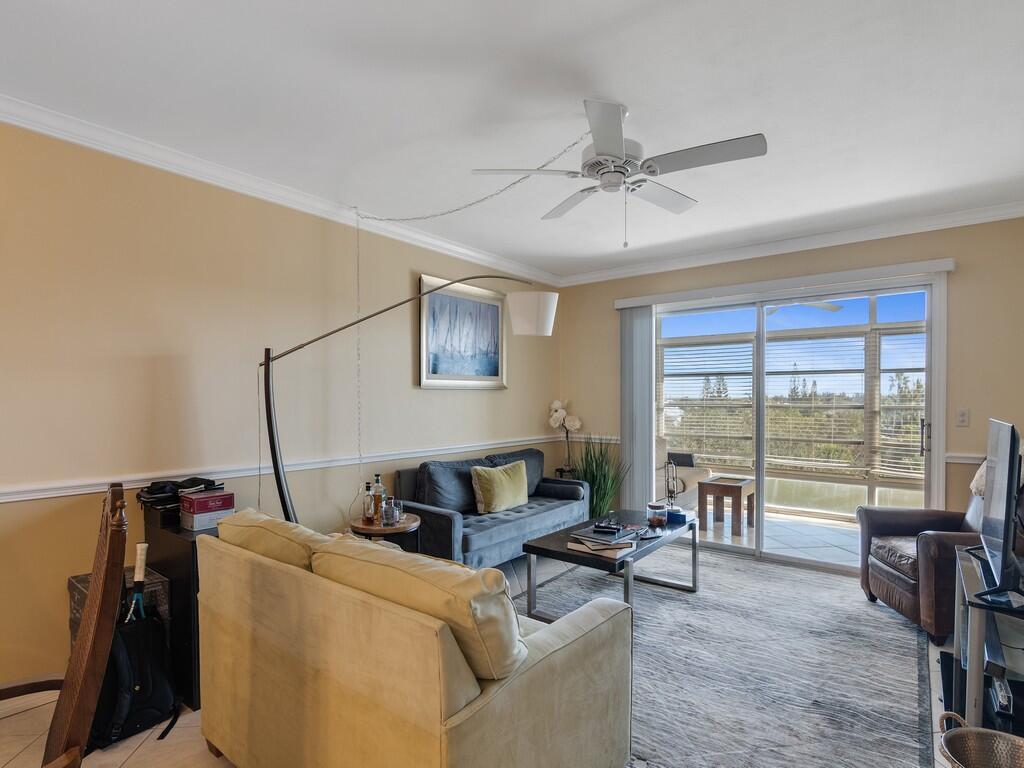2333 Indian River Boulevard Property Photo 11