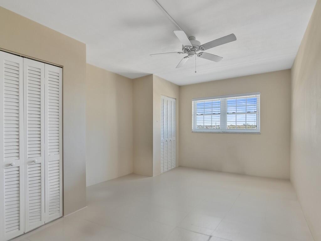 2333 Indian River Boulevard Property Photo 15