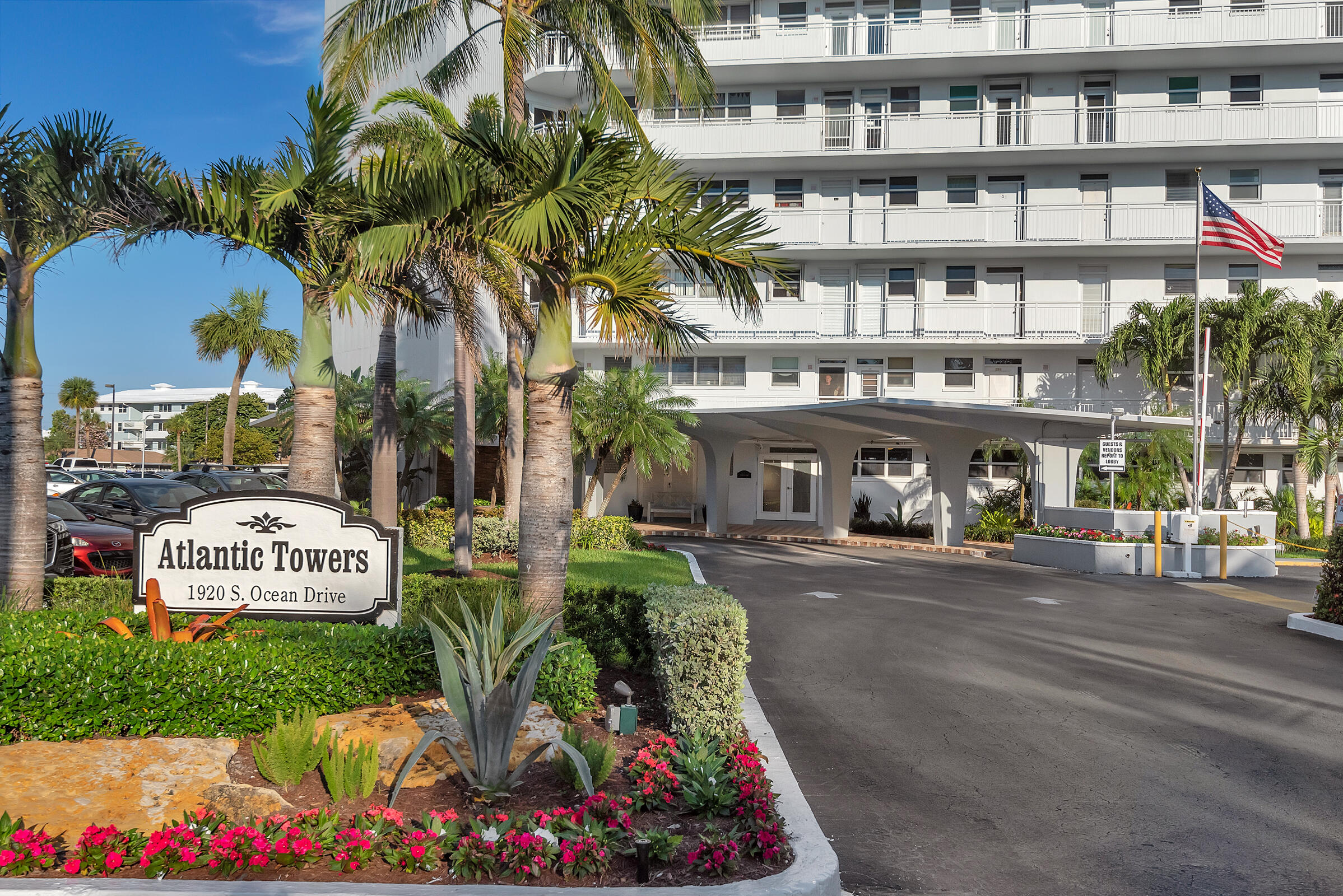 1920 S Ocean Drive 304 Property Photo 24