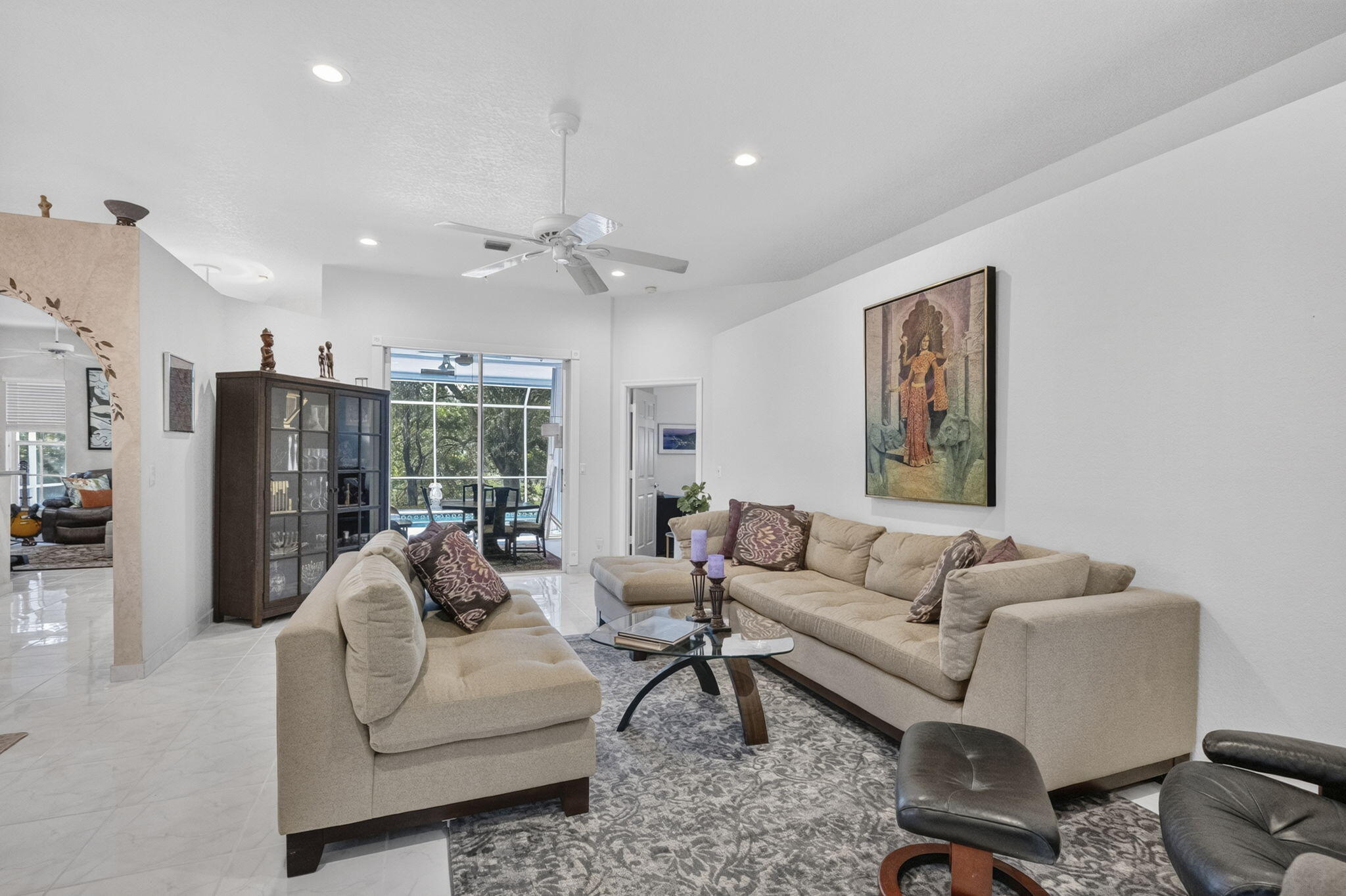 11728 Highland Place Property Photo 9