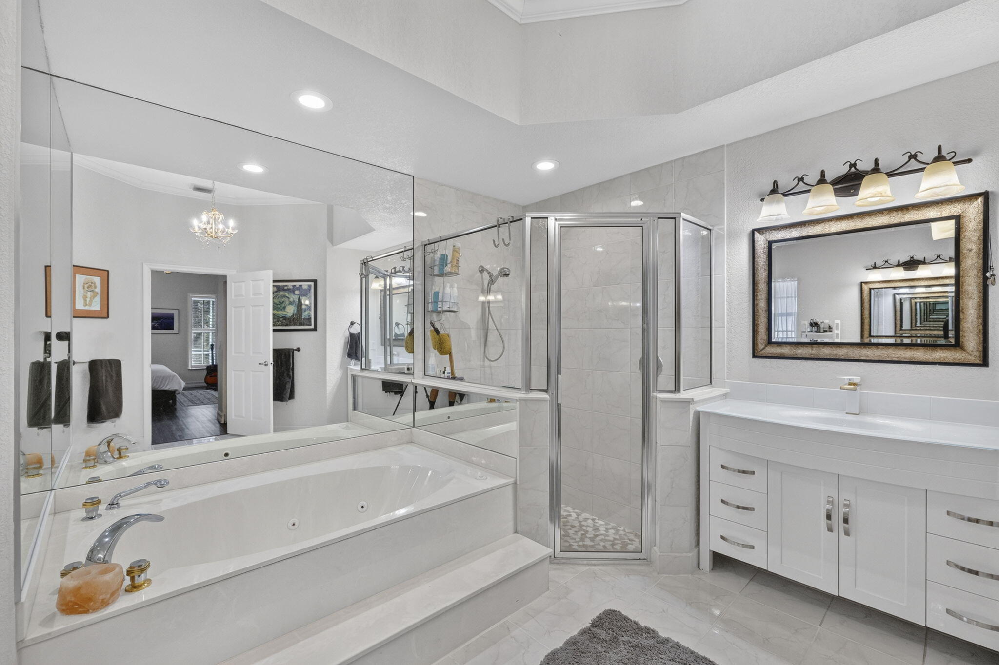 11728 Highland Place Property Photo 24