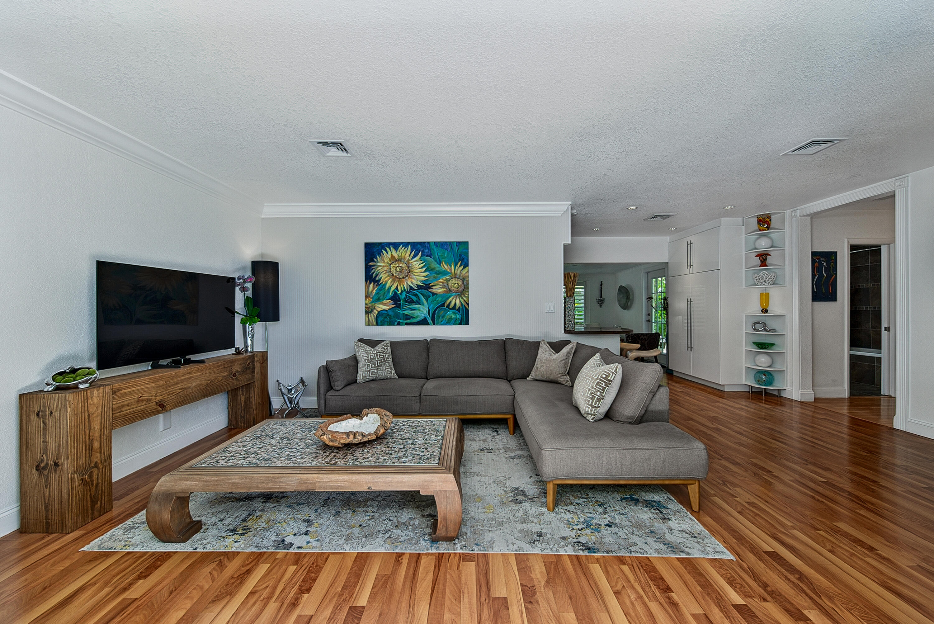 1929 S Ocean Drive Property Photo 28
