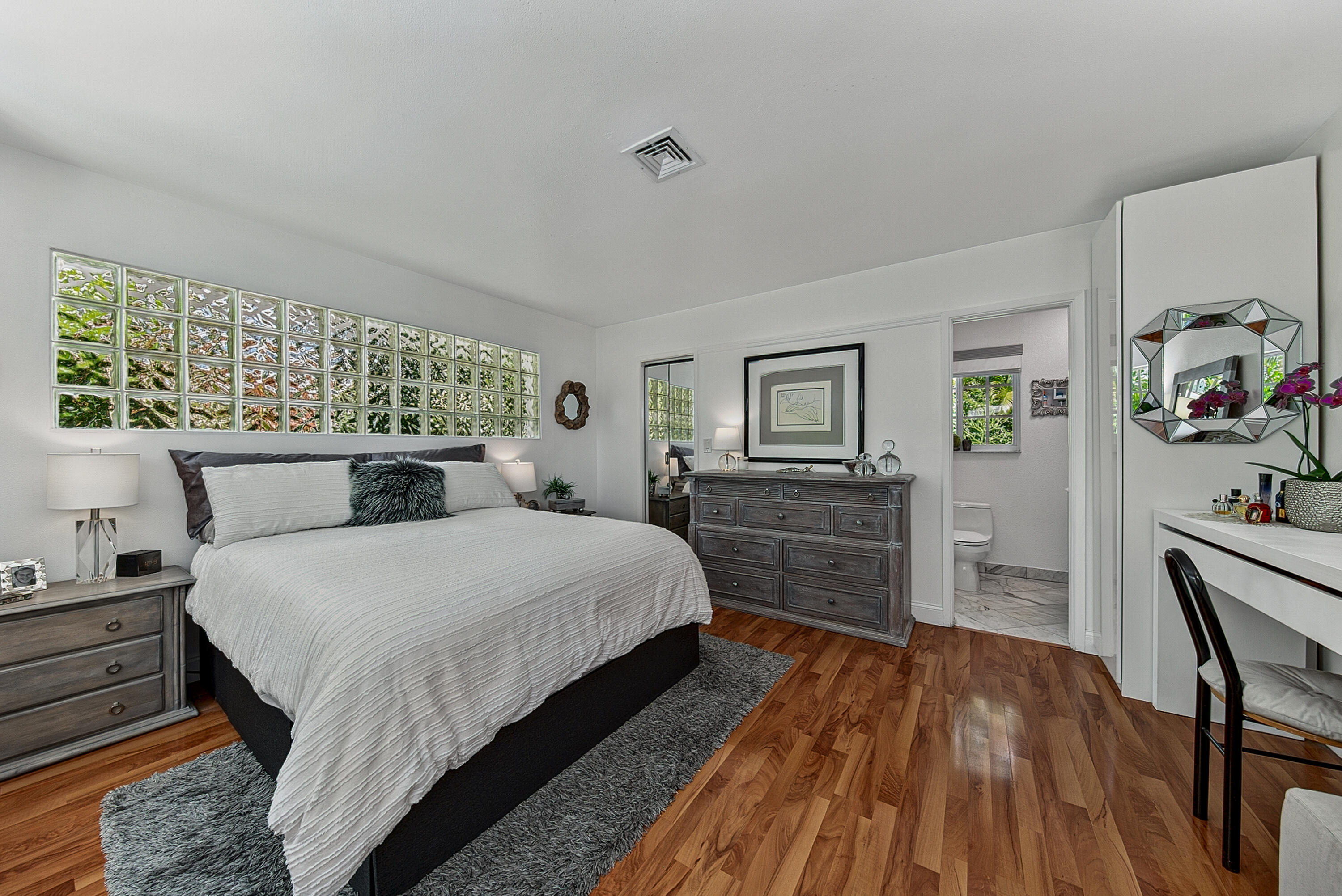 1929 S Ocean Drive Property Photo 48