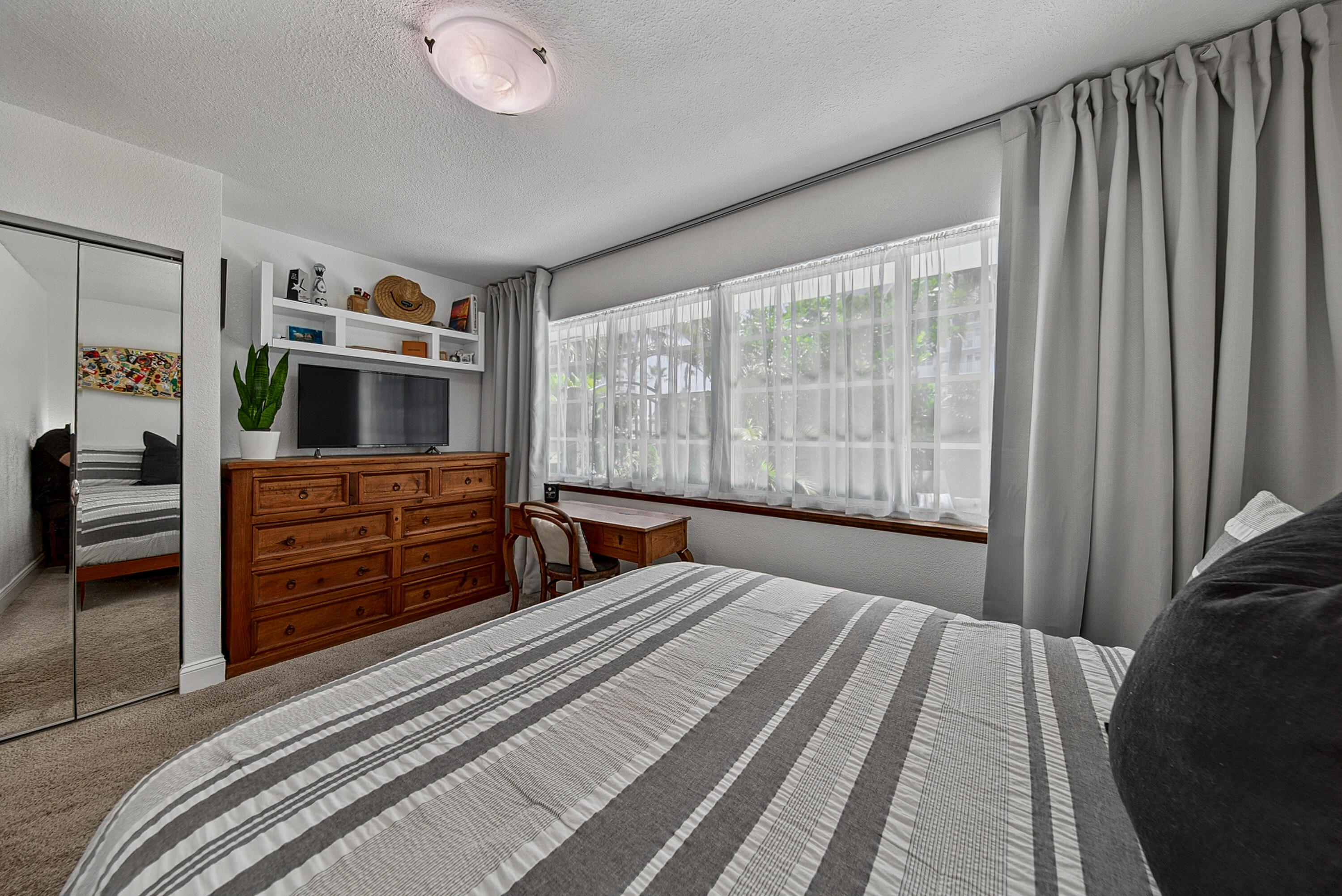 1929 S Ocean Drive Property Photo 62