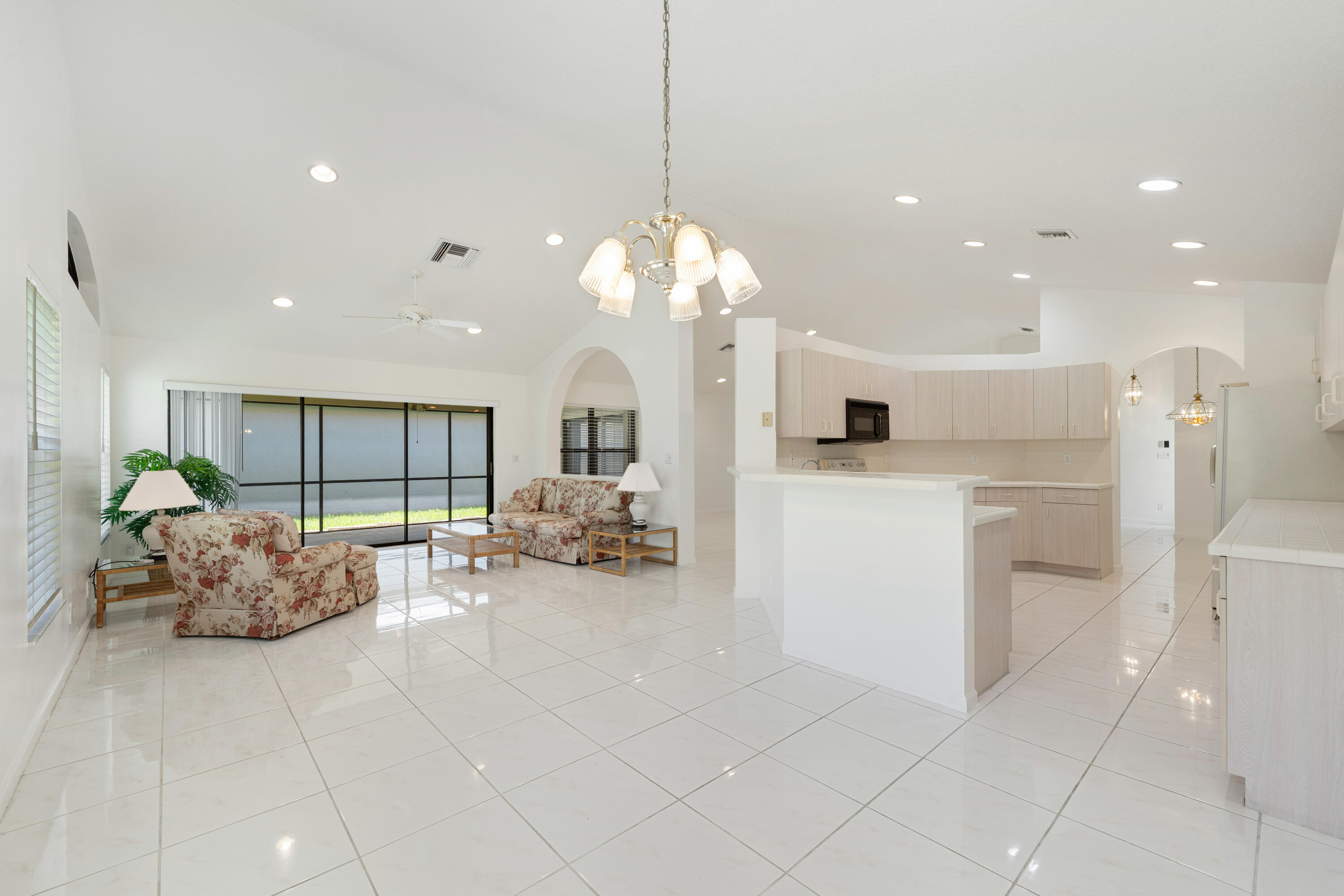 10430 Lexington Circle S Property Photo 19