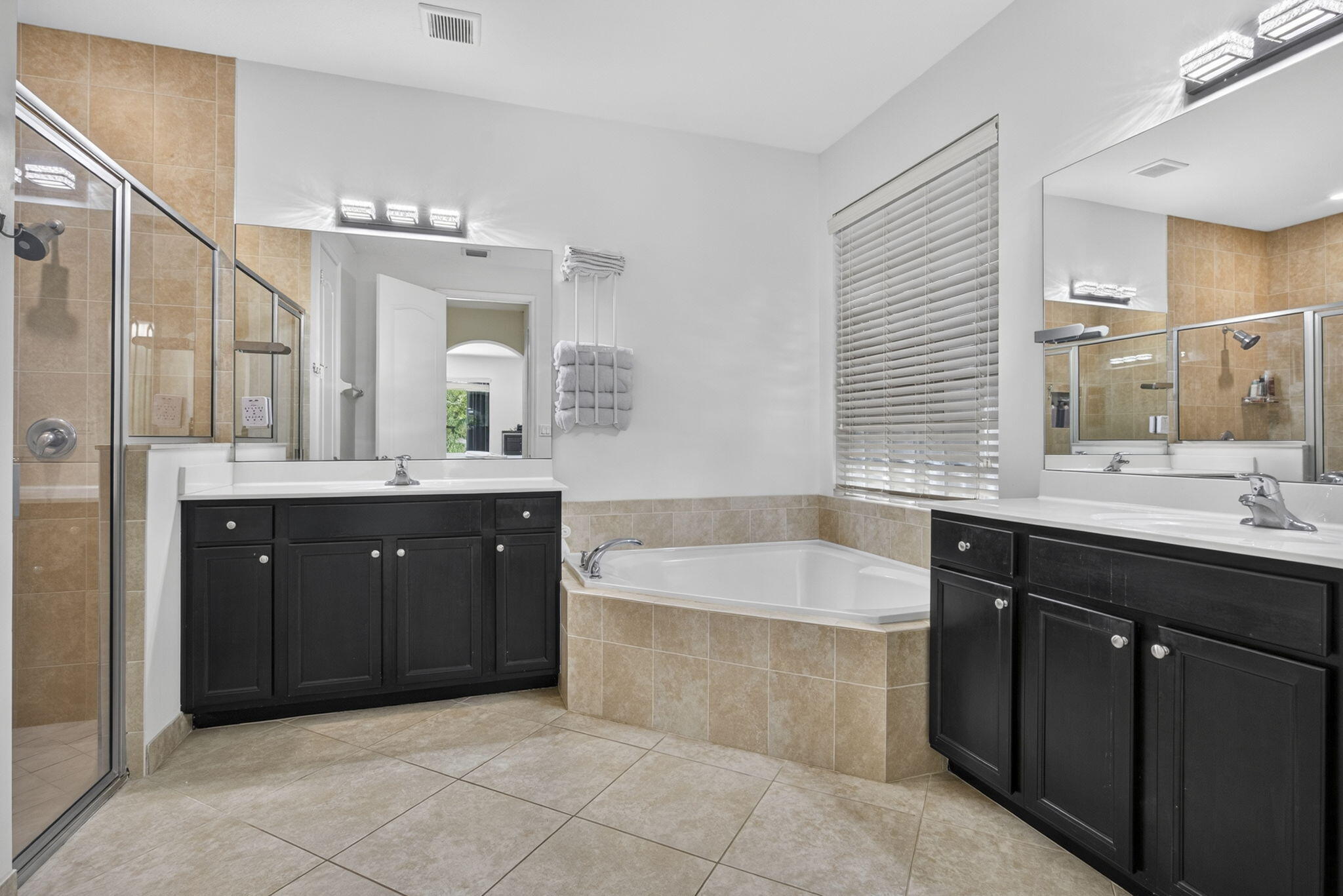 4577 Willow Run Way Property Photo 8