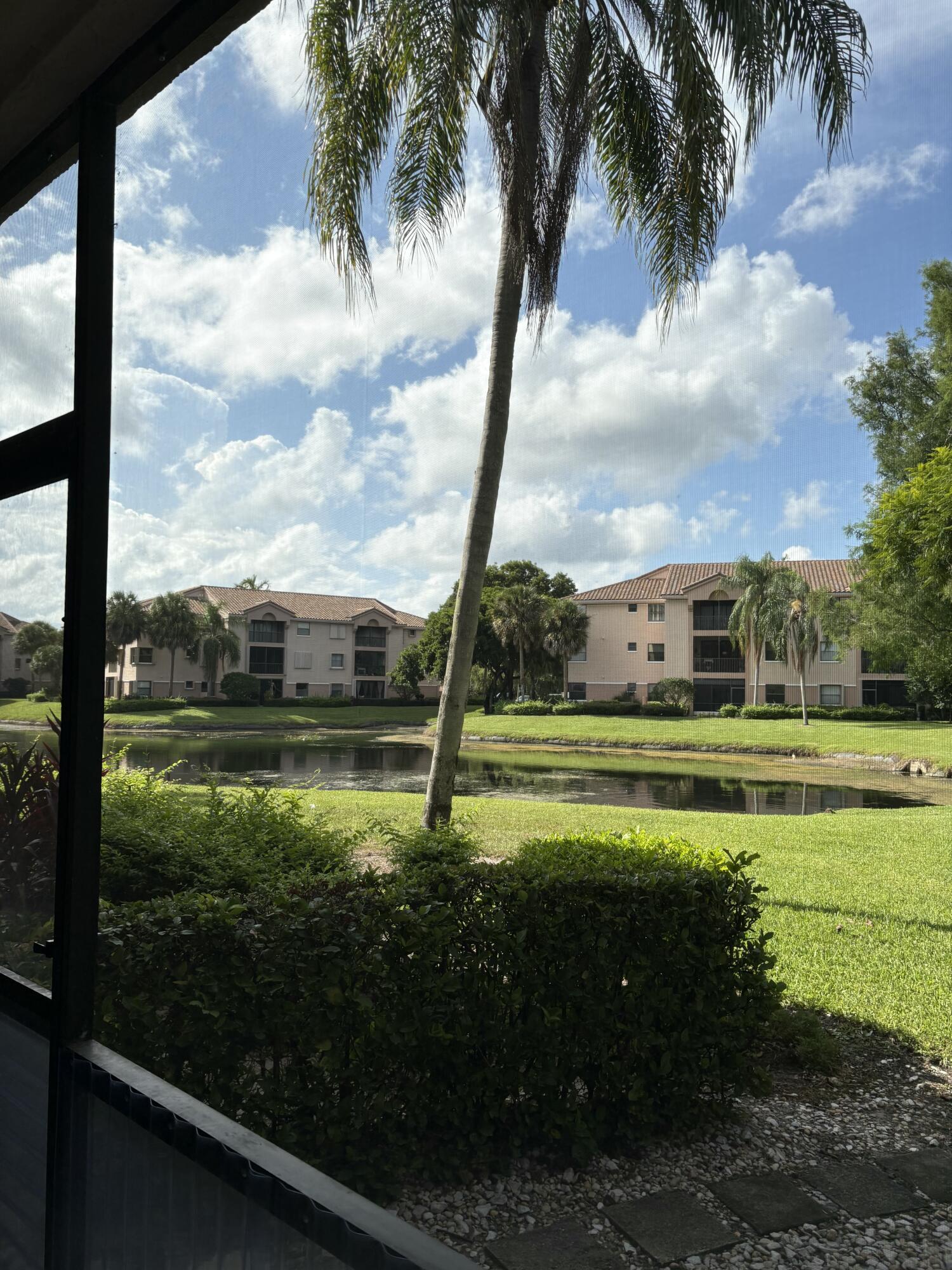4101 Coral Tree Circle 117