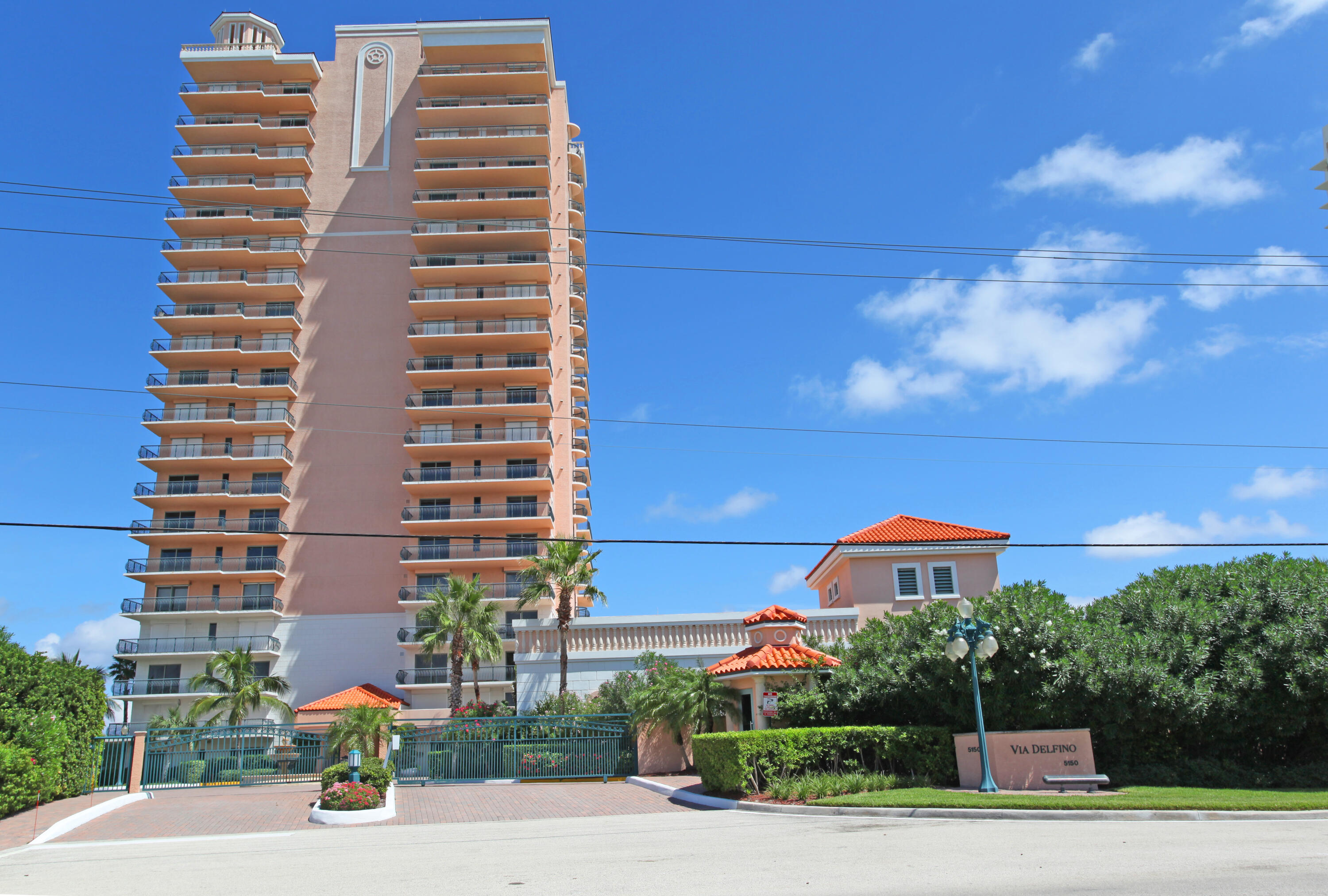 5150 N Ocean Drive Ph 2001 Property Photo 71
