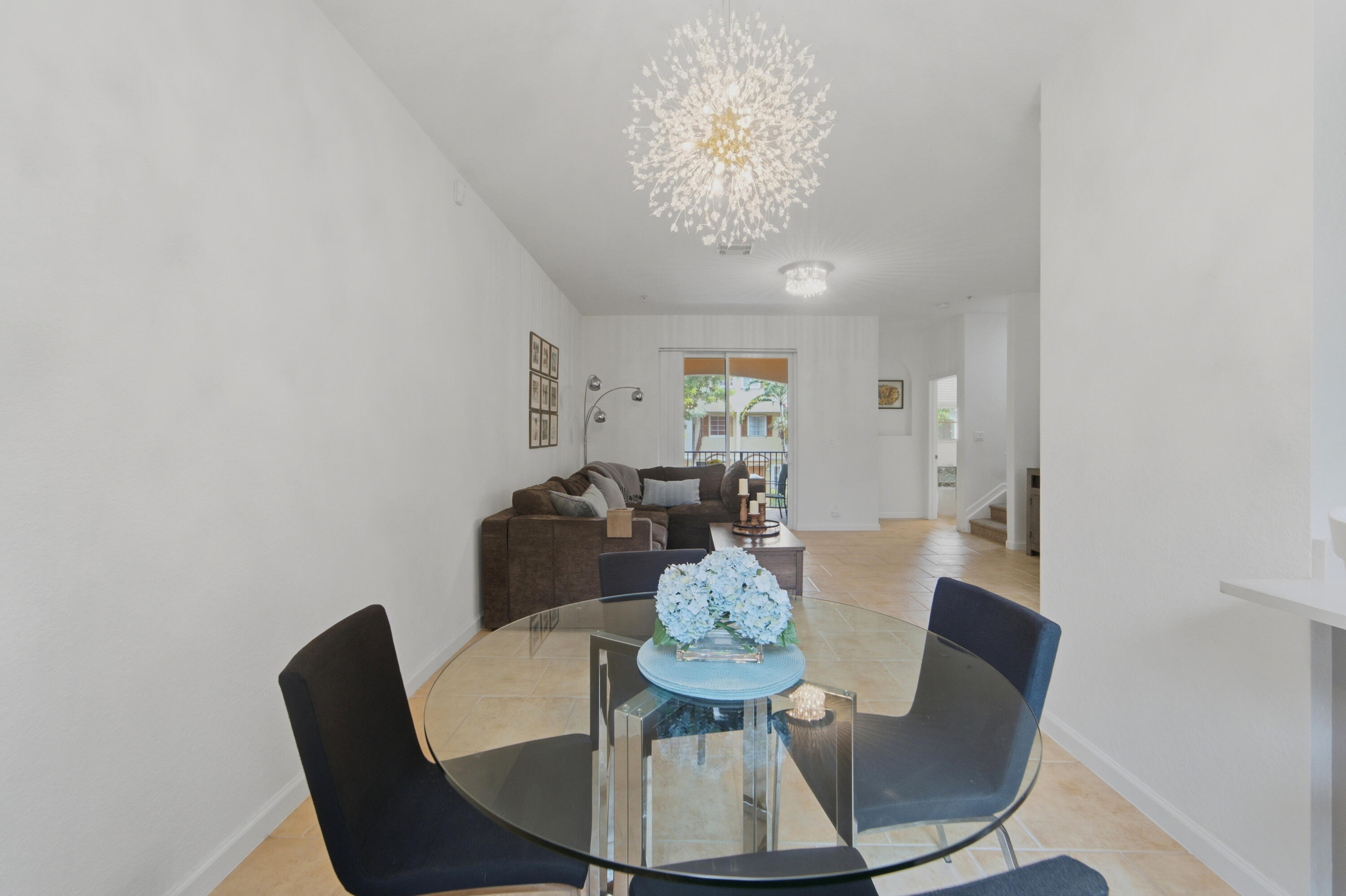 4542 Danson Way Property Photo 15