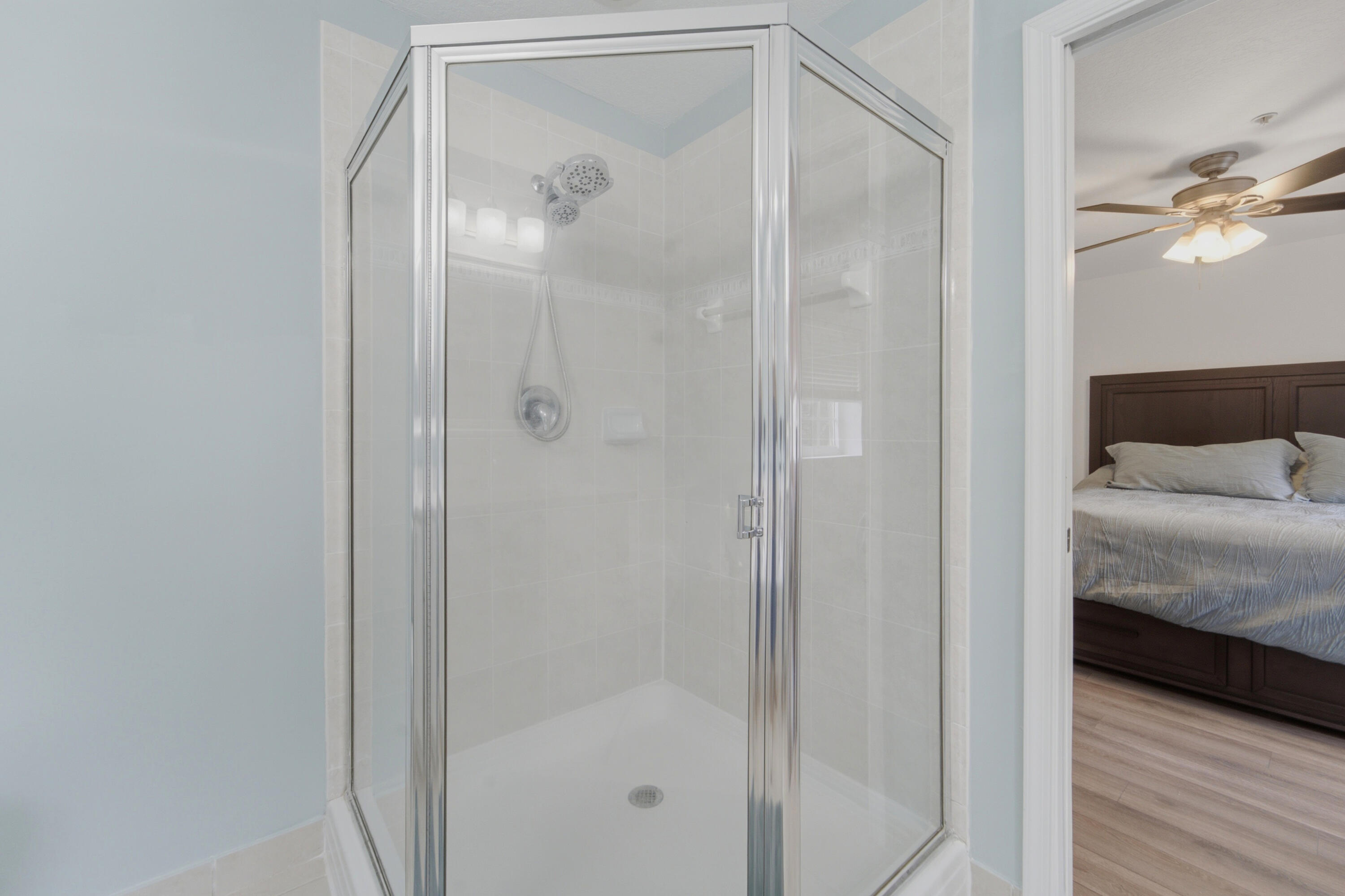 4542 Danson Way Property Photo 26