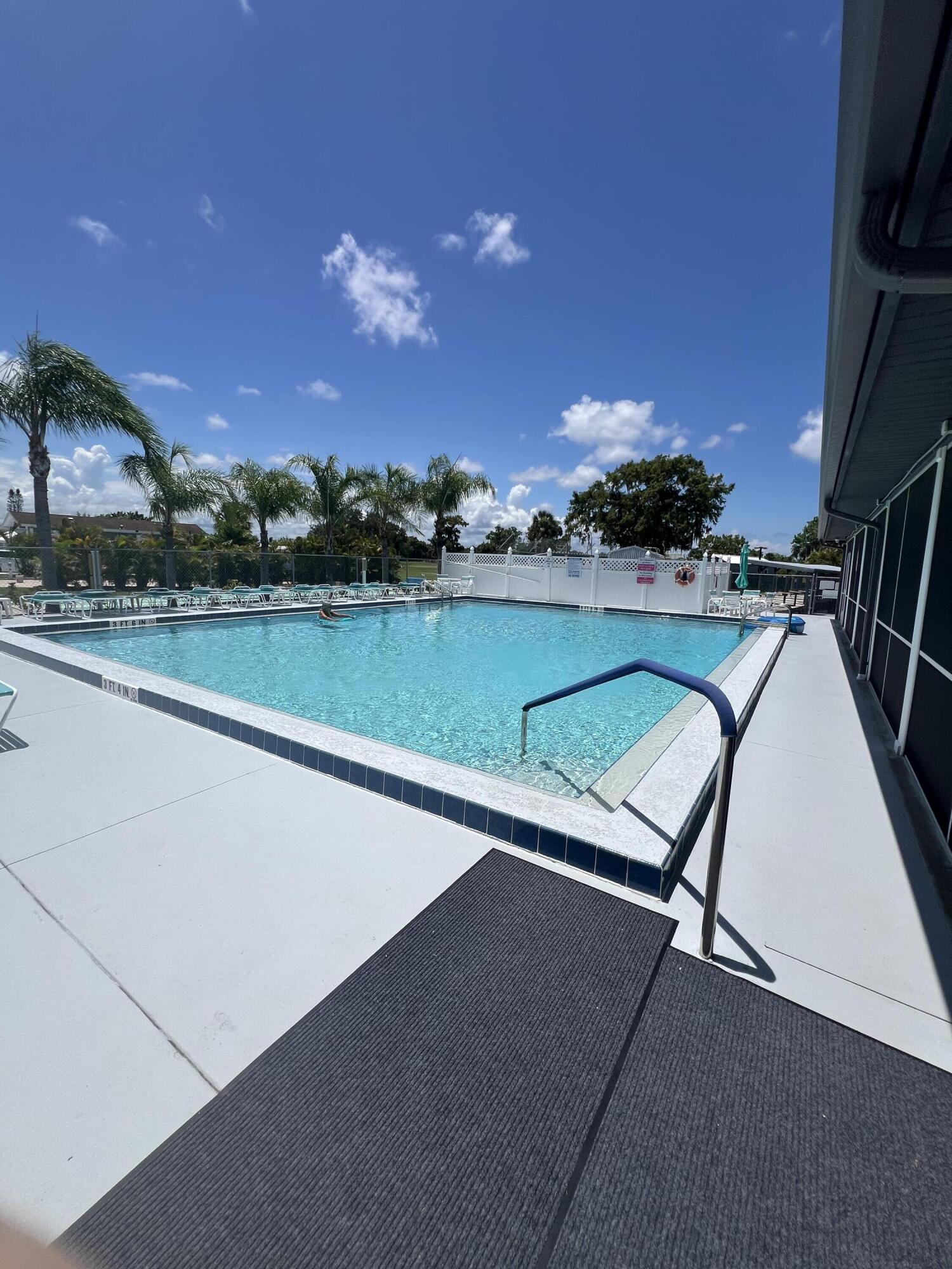 13801 Us-441 146 Property Photo 21