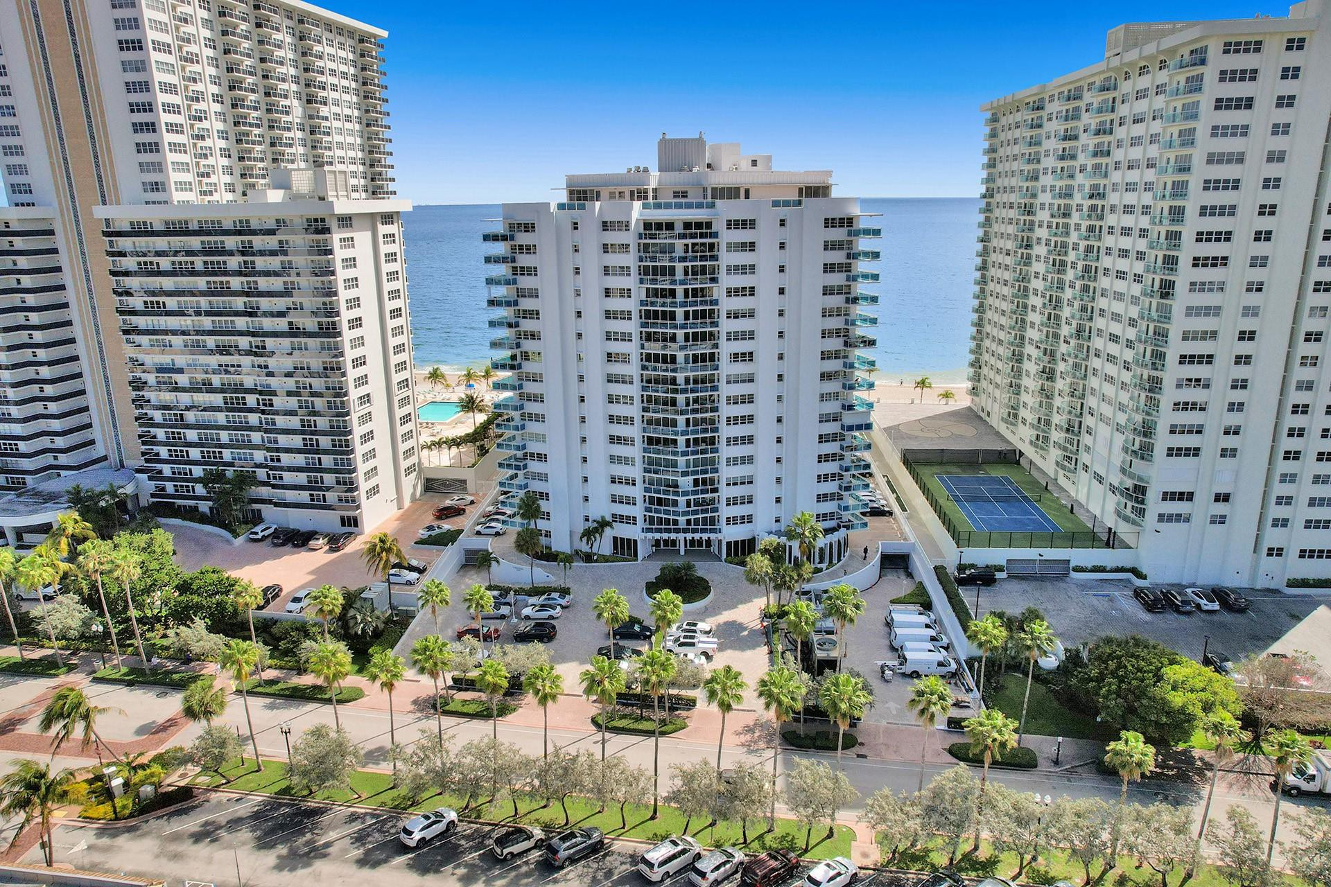 3430 Galt Ocean Drive 202 Property Photo 2