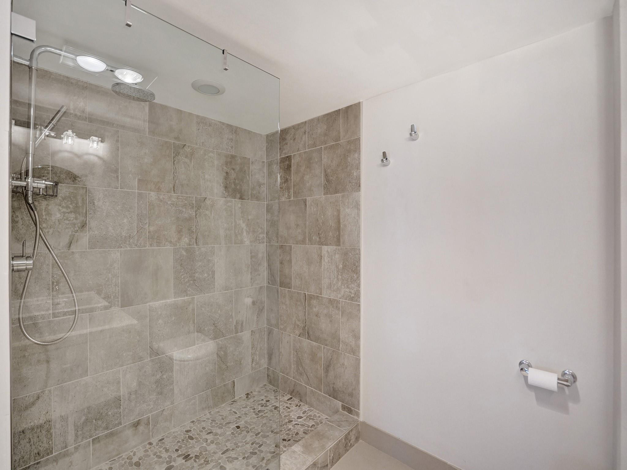 3430 Galt Ocean Drive 202 Property Photo 14
