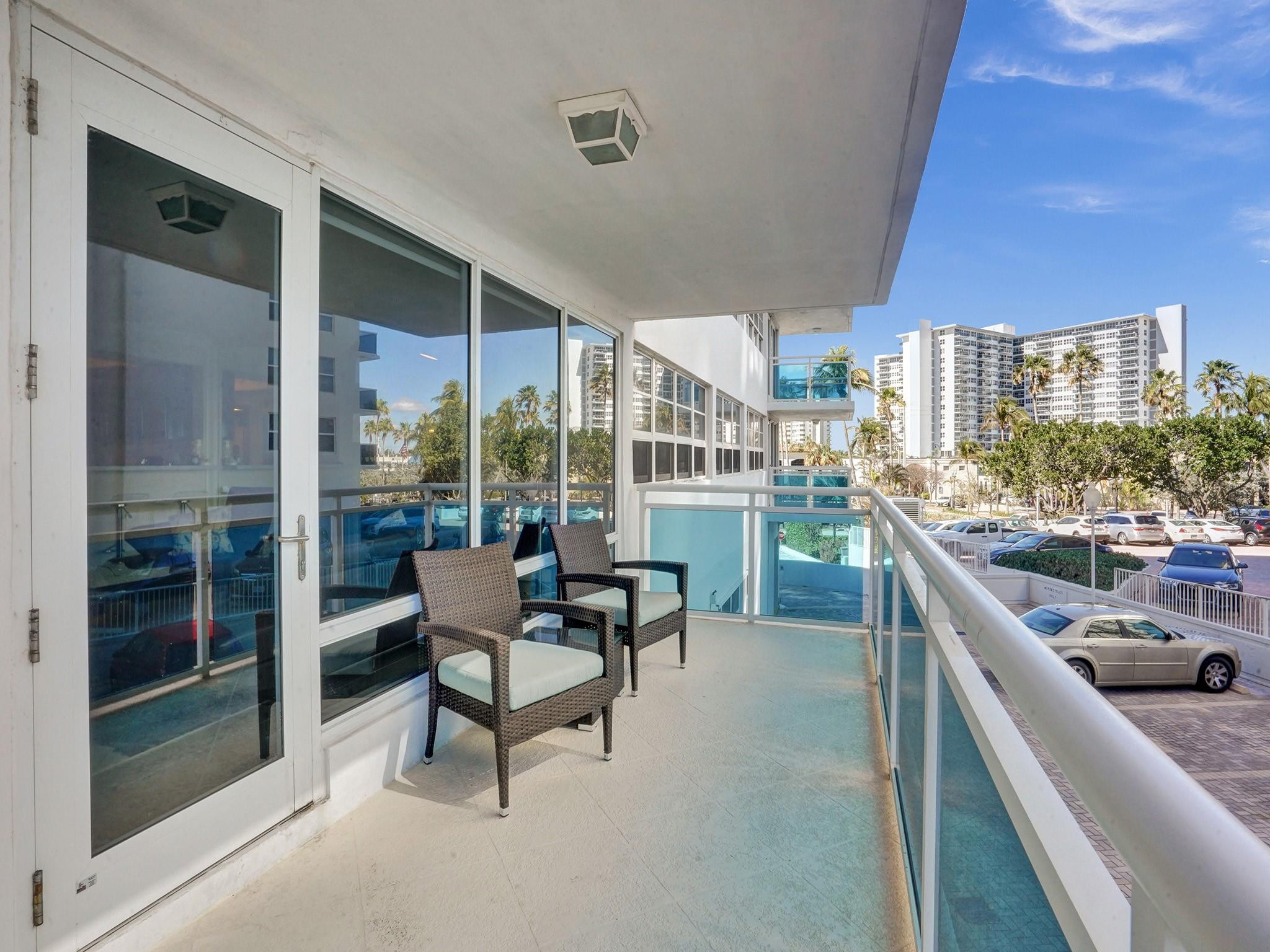 3430 Galt Ocean Drive 202 Property Photo 38