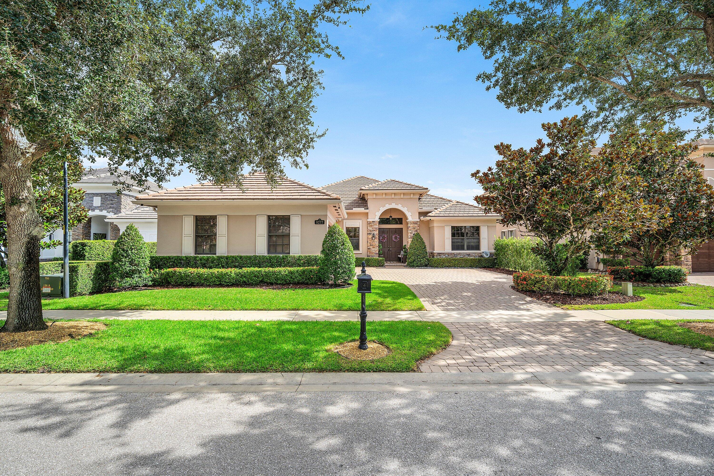 9277 Equus Circle Property Photo 2